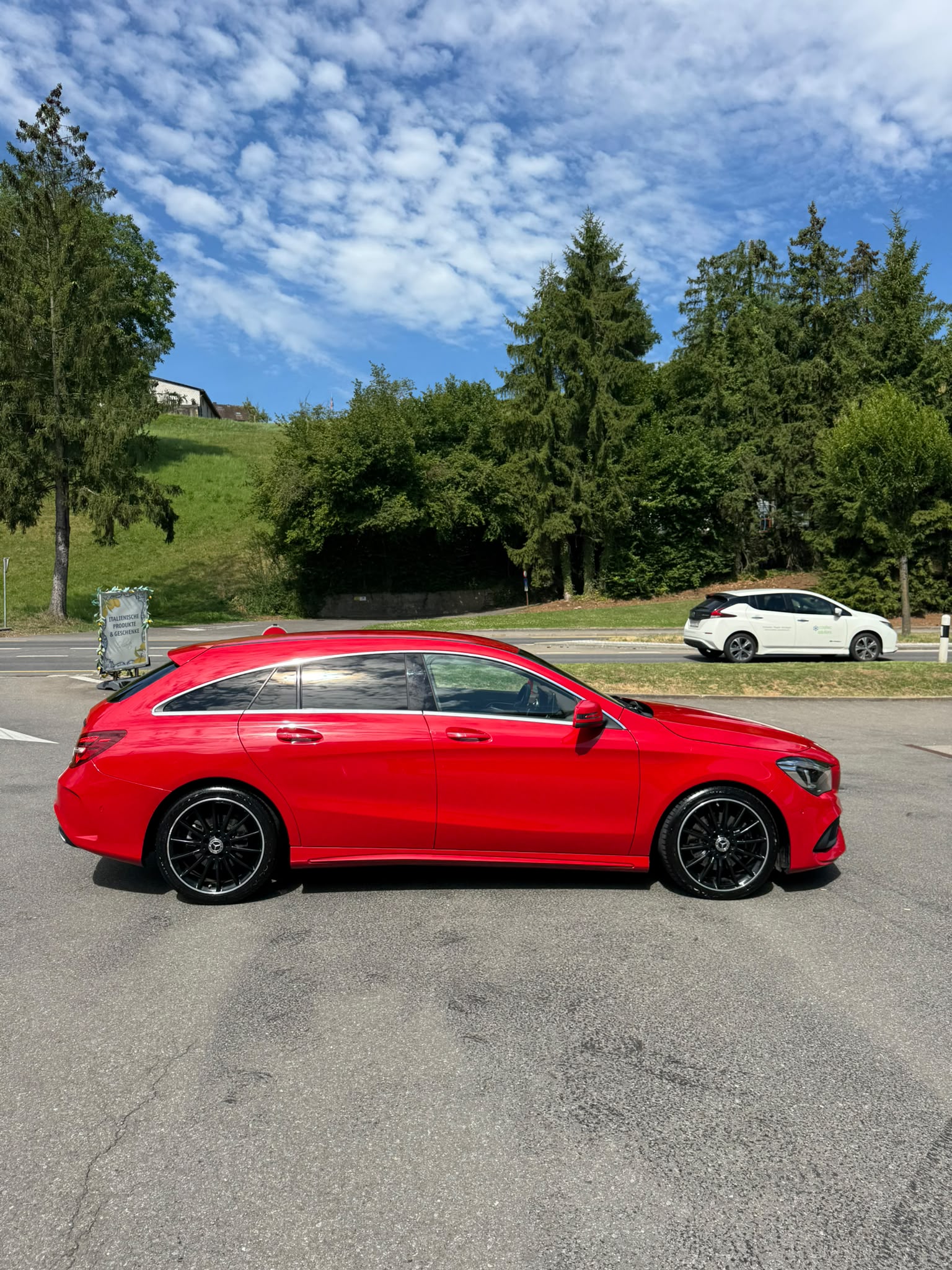 MERCEDES-BENZ CLA Shooting Brake 220 d AMG Line 7G-DCT-image-7