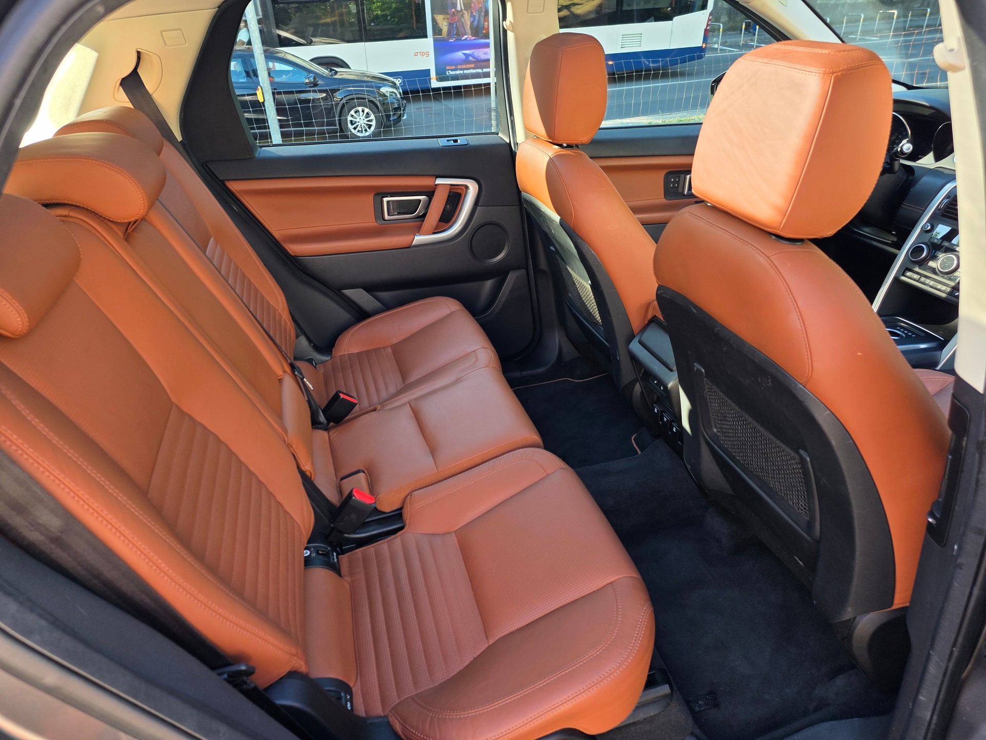 LAND ROVER 2.0 Si4 HSE Luxury-image-5