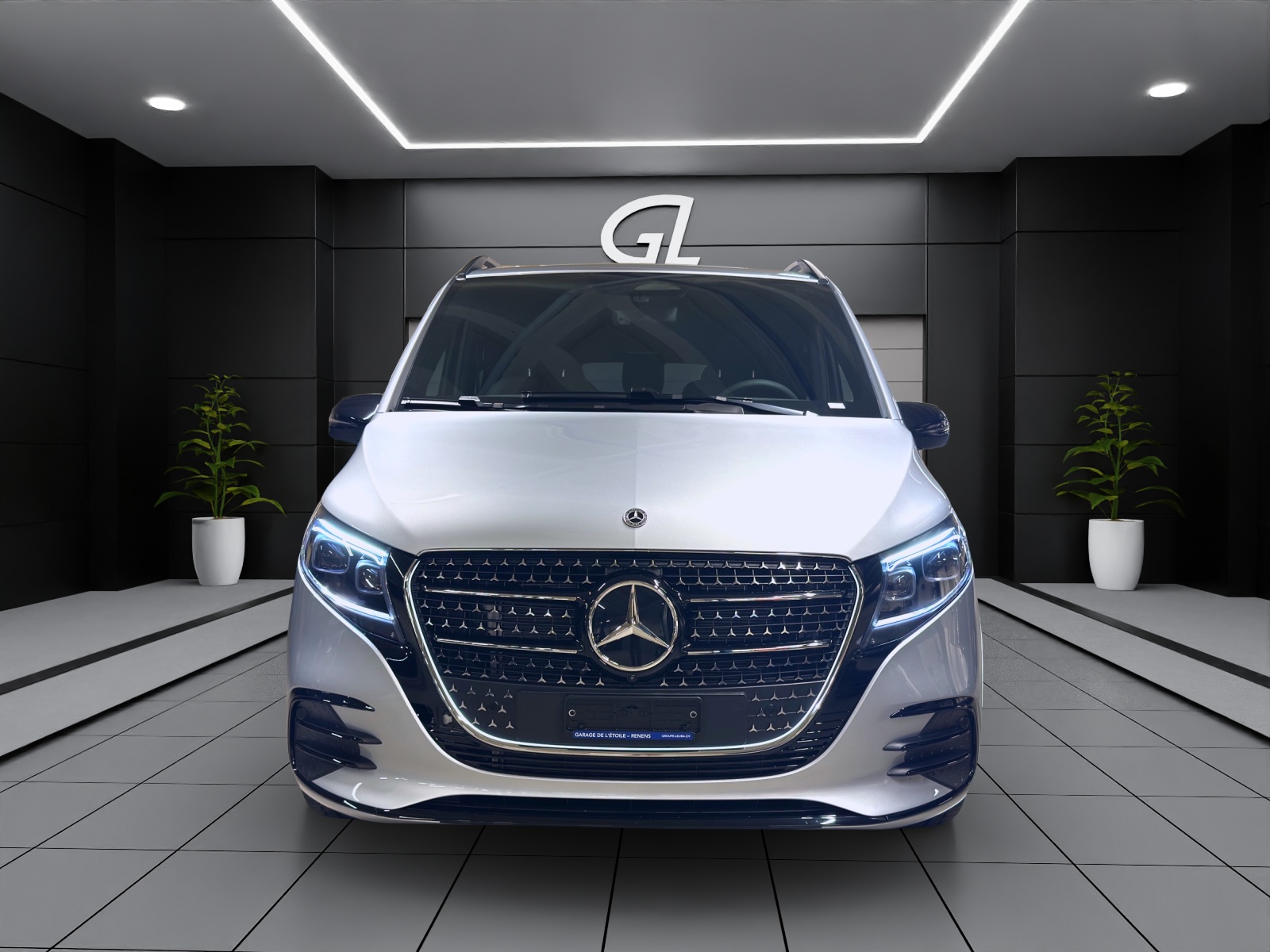 MERCEDES-BENZ V 300 d Exclusive lang Swiss Edition 4Matic-showroom-element-1