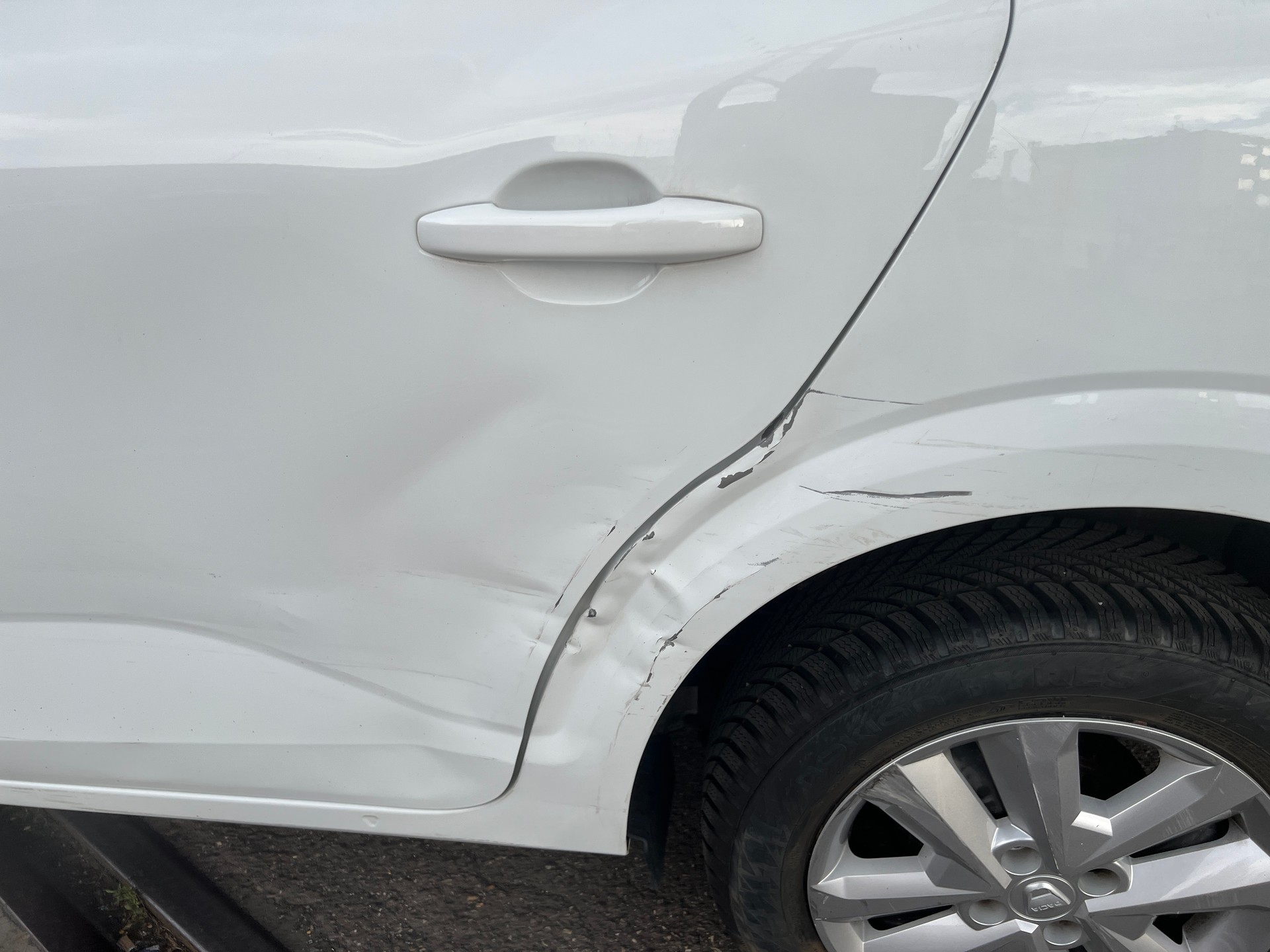 DACIA Sandero TCe 90 Comfort-image-8