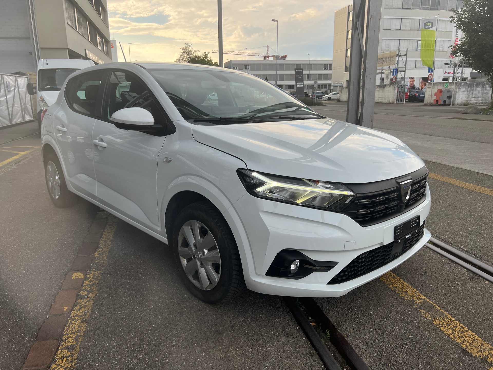 DACIA Sandero TCe 90 Comfort-image-2