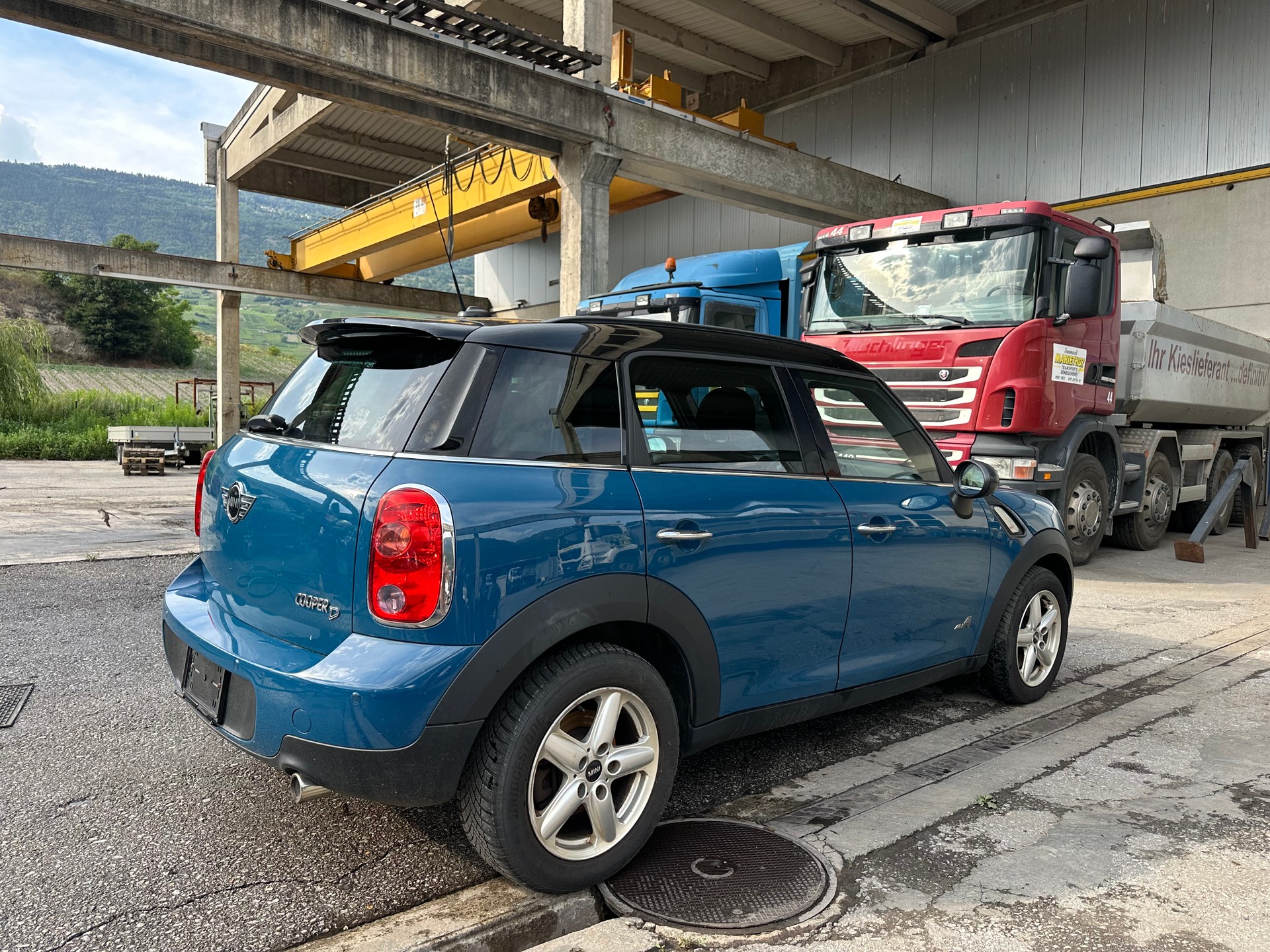 MINI Countryman Cooper D ALL4-image-4