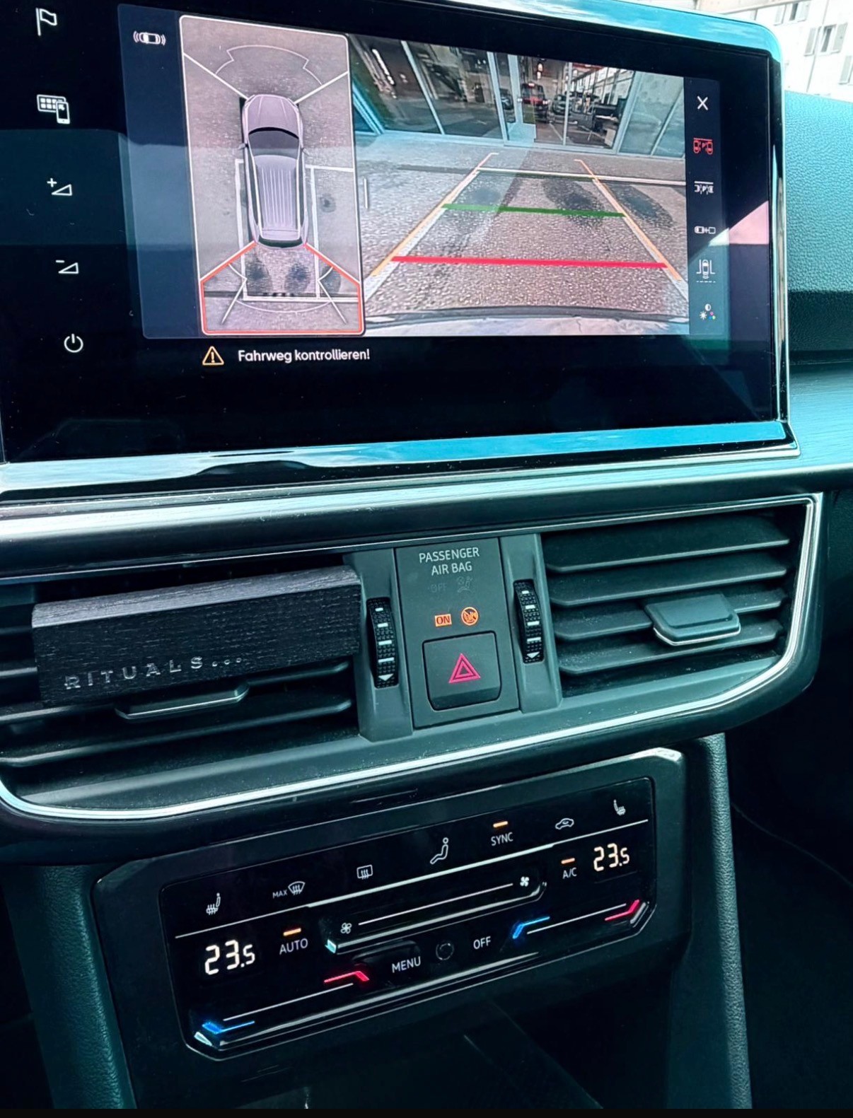 SEAT 1.5 TSI Hola FR DSG-image-5
