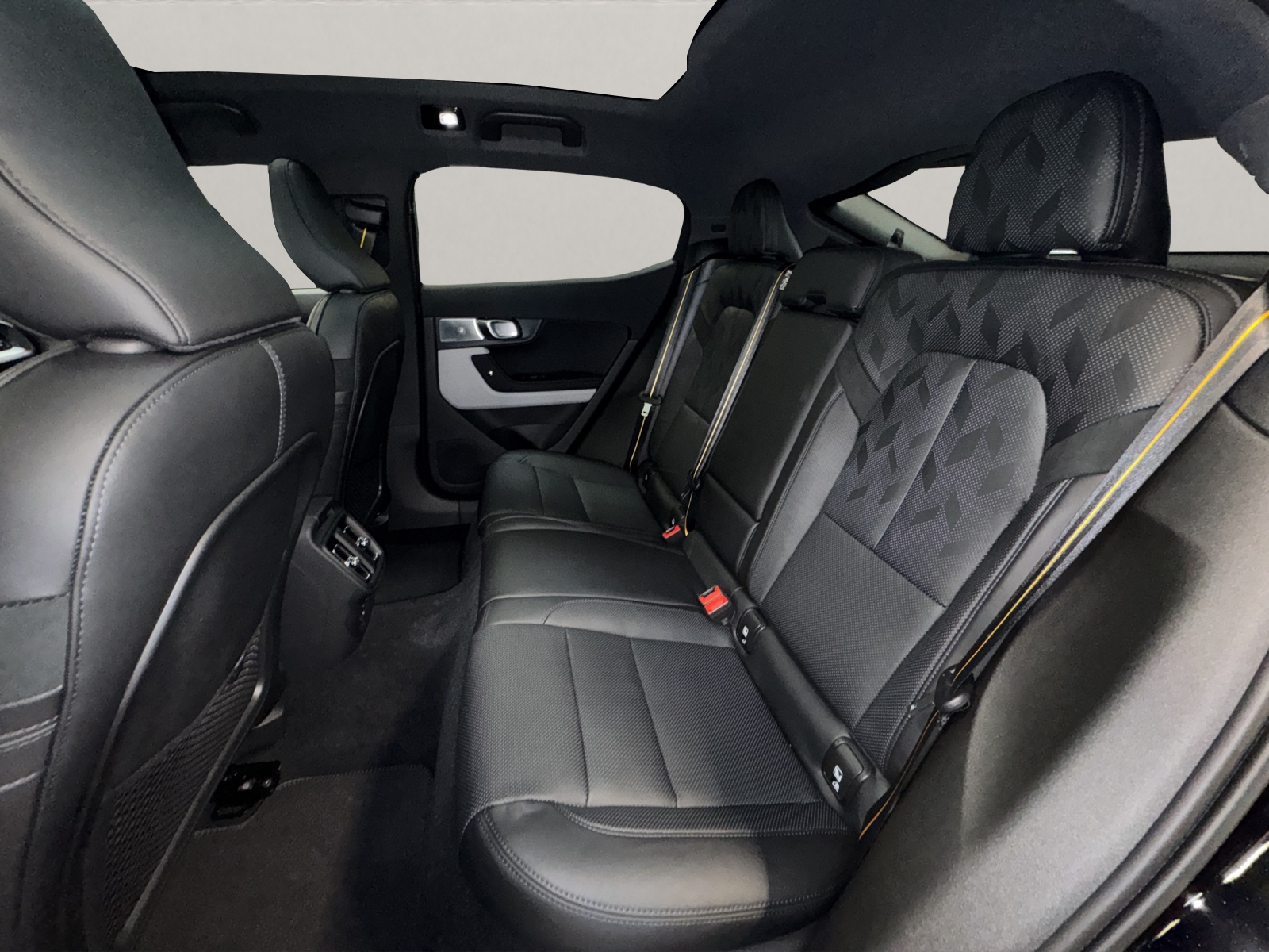 POLESTAR 2 Long Range Dual Motor-image-13