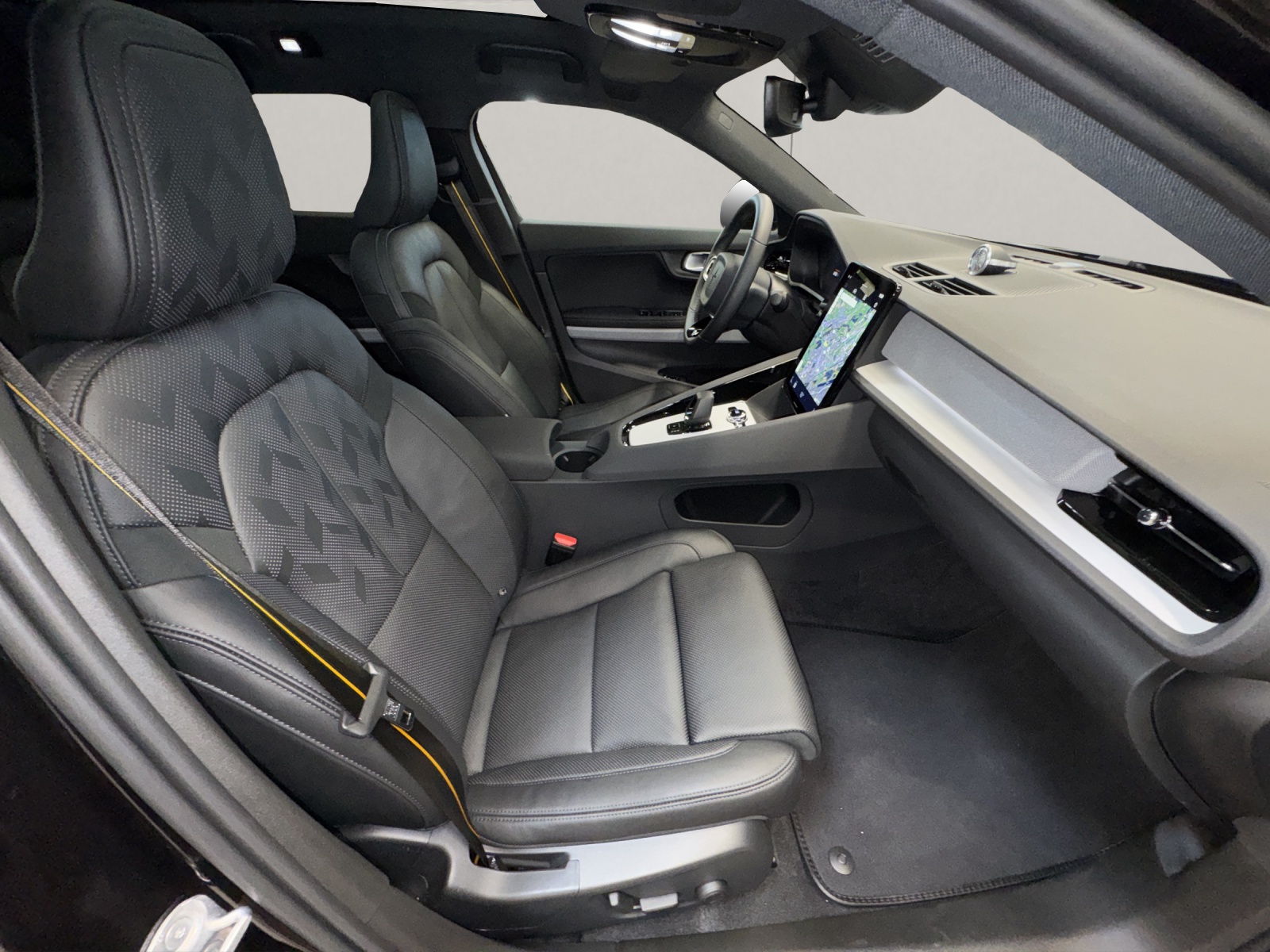 POLESTAR 2 Long Range Dual Motor-image-10