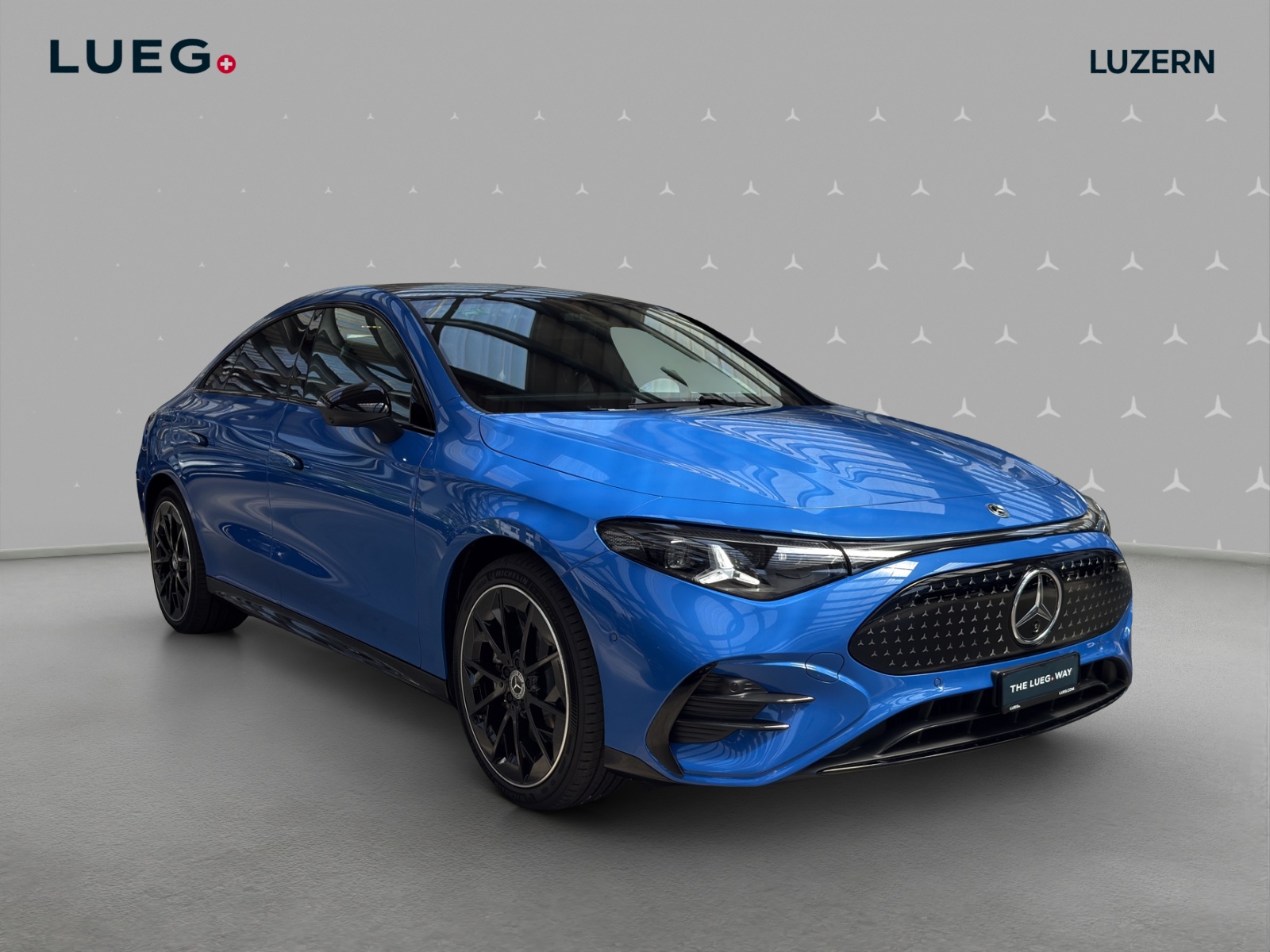 MERCEDES-BENZ CLA 350 4 Matic 85 kWh EQ-image-4