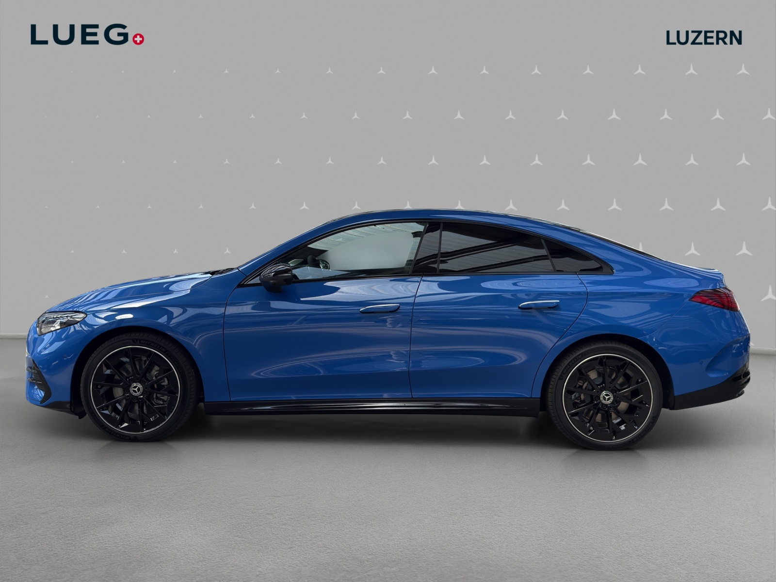 MERCEDES-BENZ CLA 350 4 Matic 85 kWh EQ-image-1