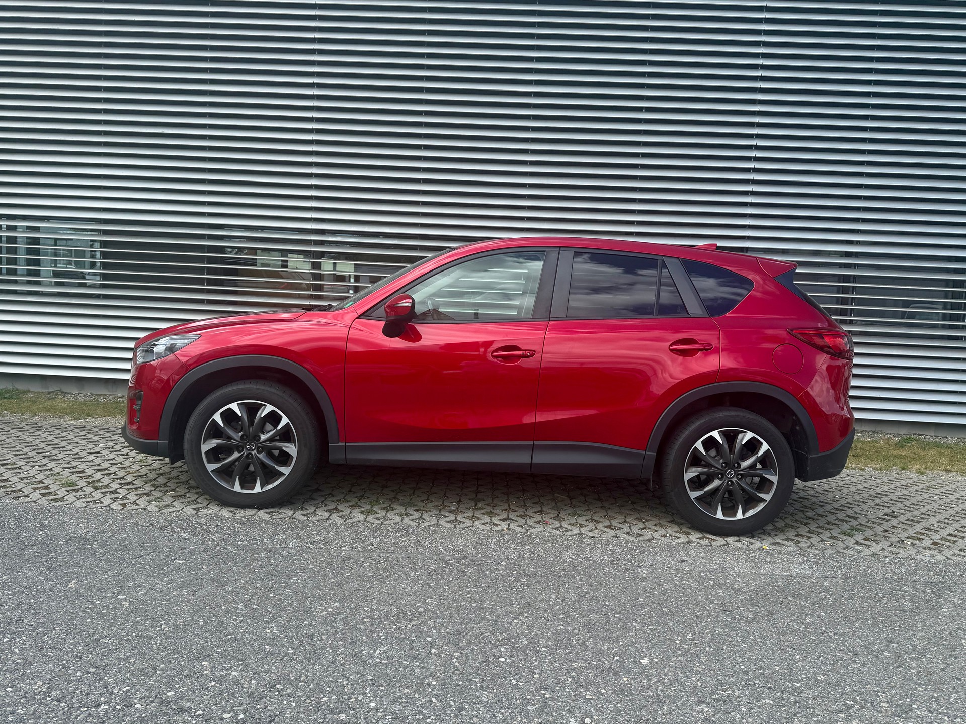 MAZDA CX-5 2.2 D HP Revolution AWD Automatic-image-7