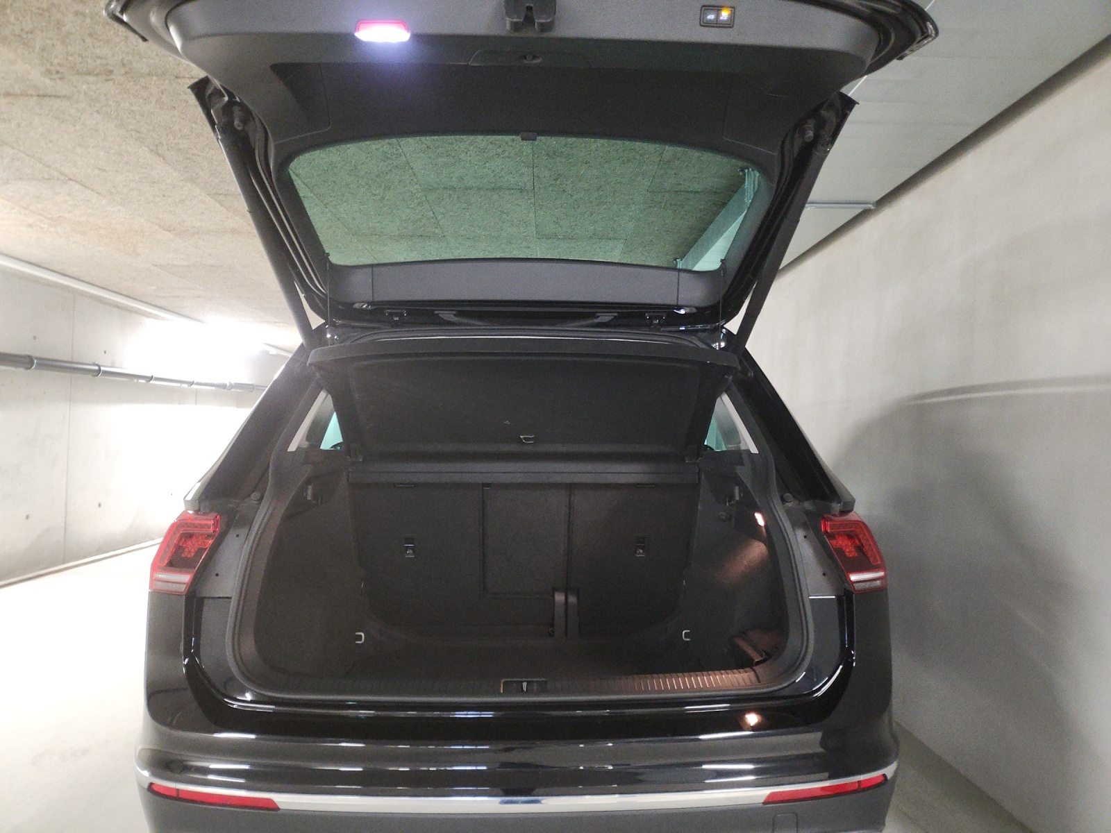 VW Tiguan 2.0TSI Highline 4Motion DSG-image-10