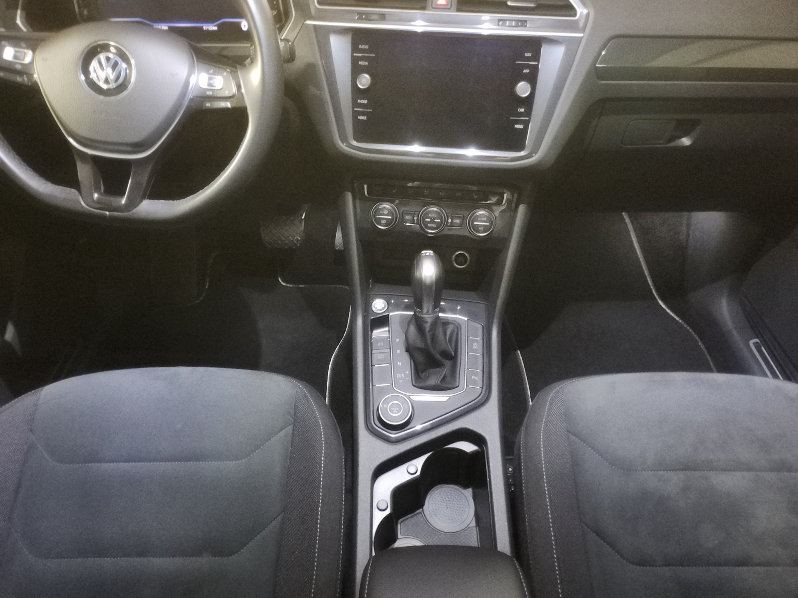 VW Tiguan 2.0TSI Highline 4Motion DSG-image-8