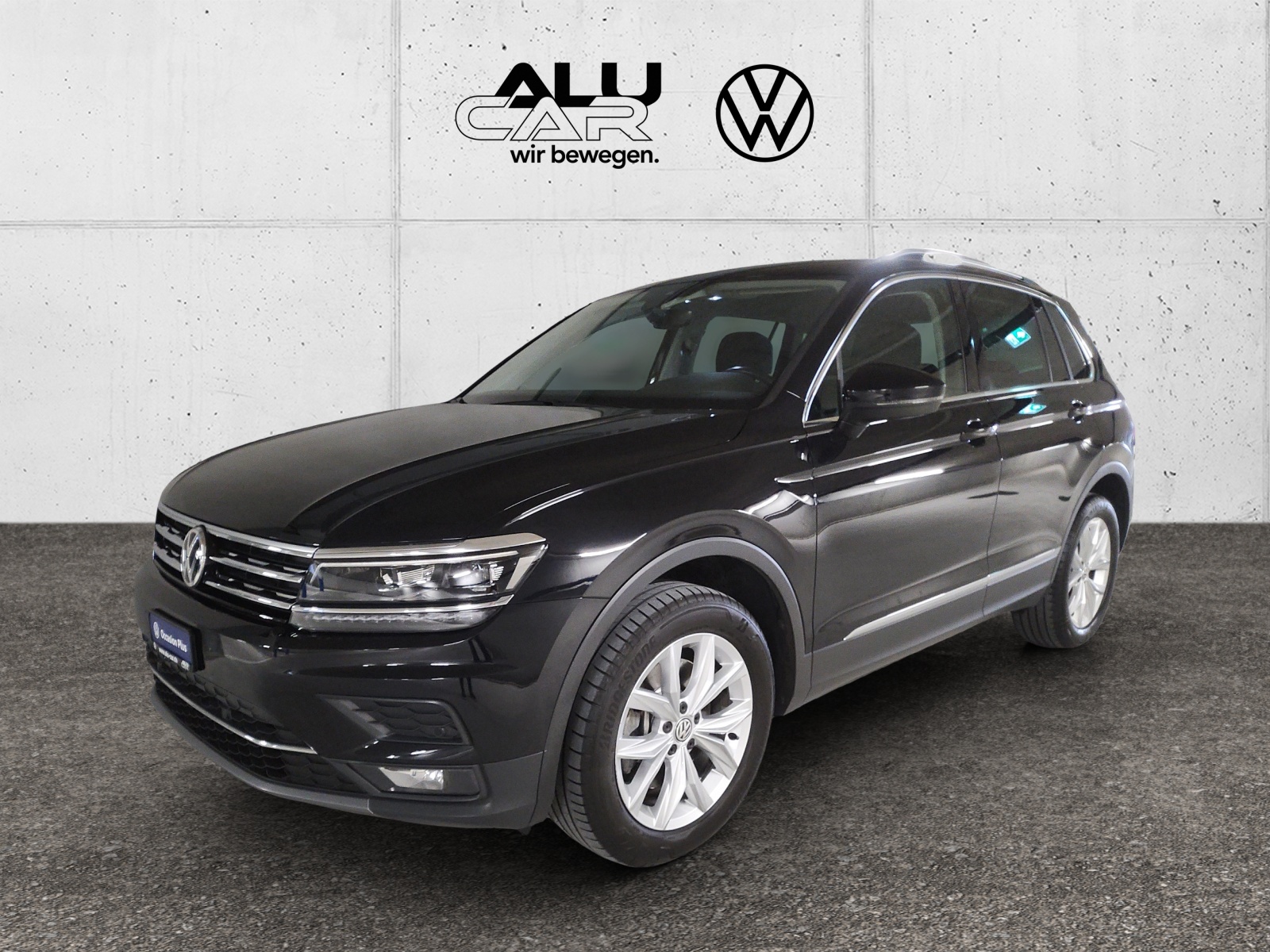 VW Tiguan 2.0TSI Highline 4Motion DSG (SUV / Geländewagen) VW VW Tiguan 2.0TSI Highline 4Motion DSG (SUV / Geländewagen)
