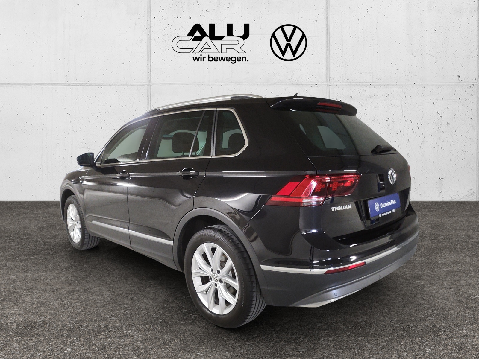 VW Tiguan 2.0TSI Highline 4Motion DSG-image-2