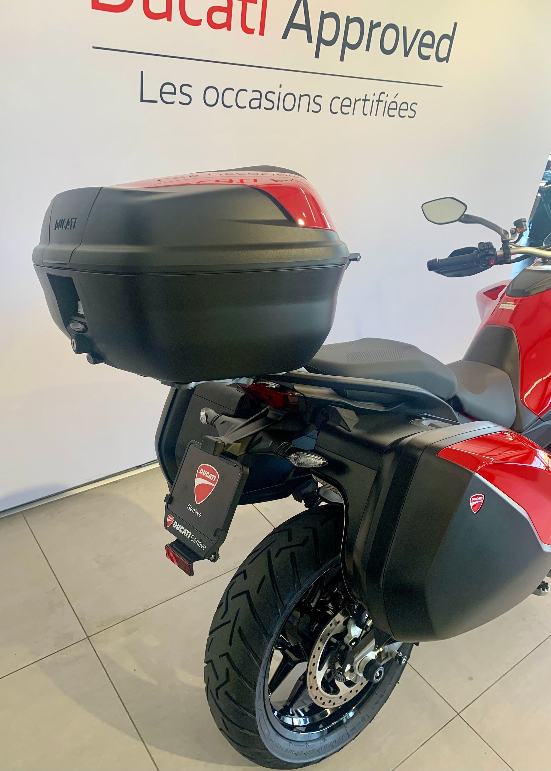 DUCATI MULTISTRADA V2 S 890-image-9