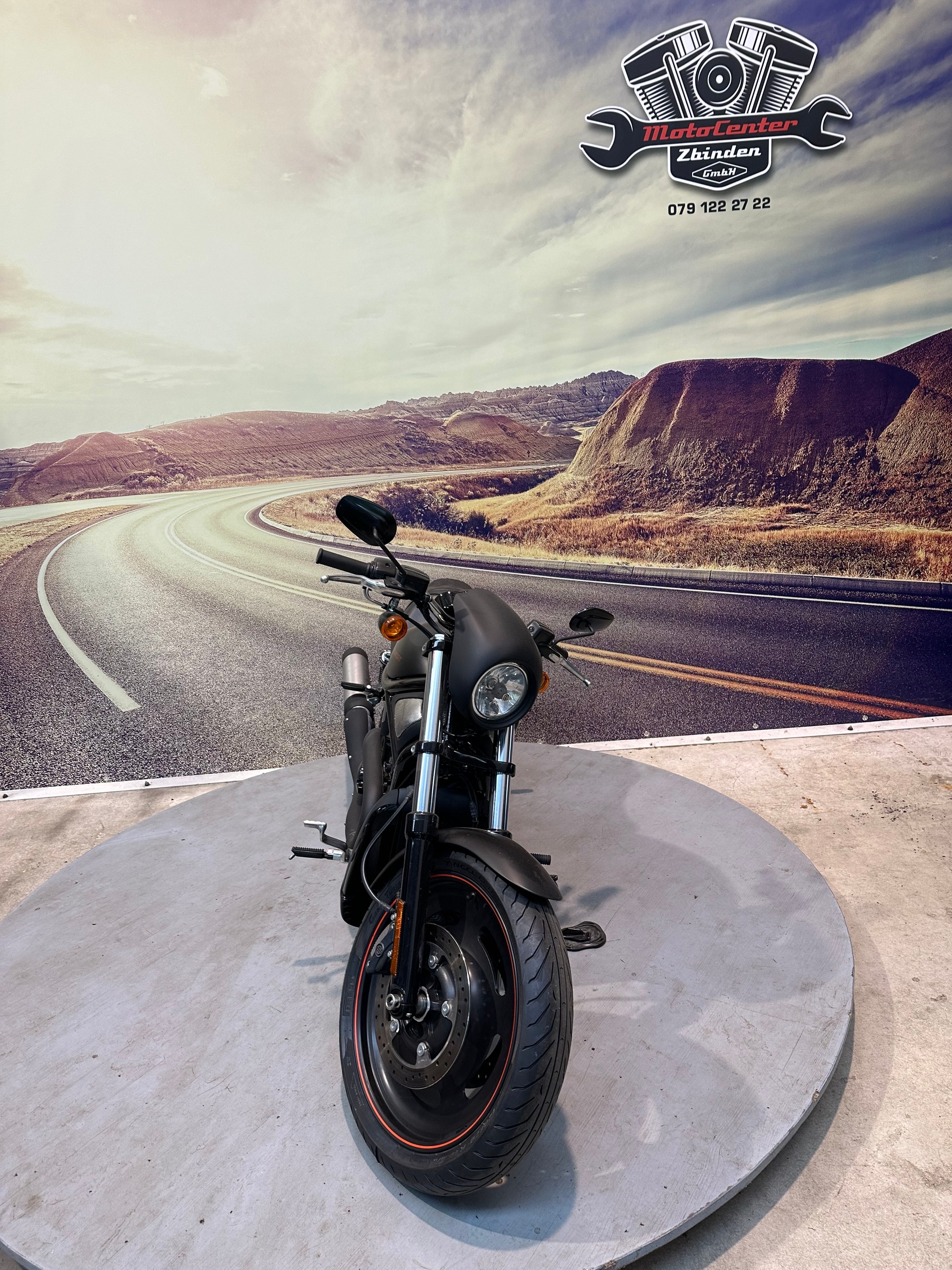 HARLEY-DAVIDSON VRSCDX Night Rod Special ABS-showroom-element-2