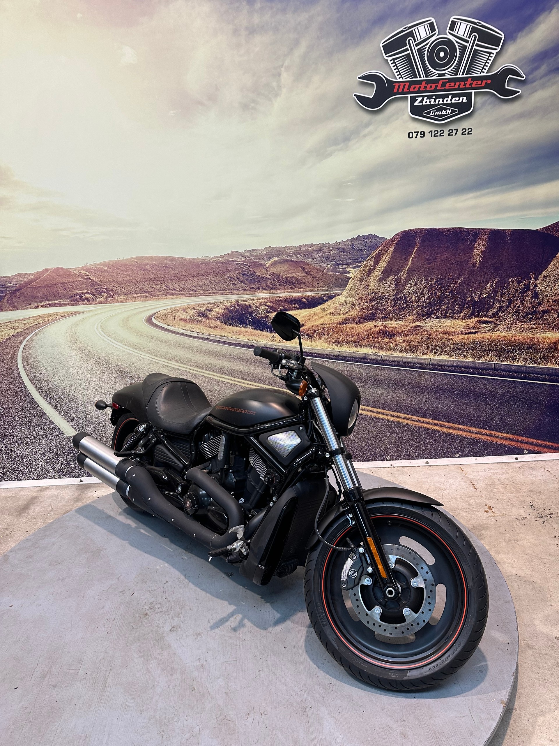HARLEY-DAVIDSON VRSCDX Night Rod Special ABS-showroom-element-1