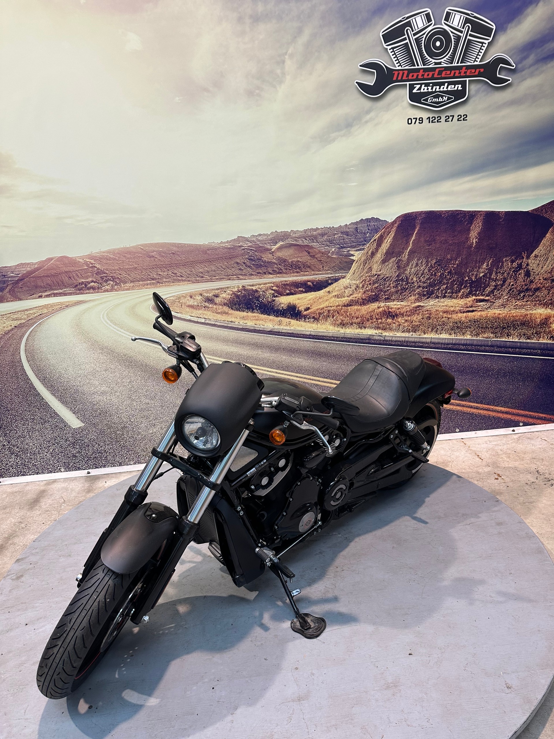 HARLEY-DAVIDSON VRSCDX Night Rod Special ABS-showroom-element-3