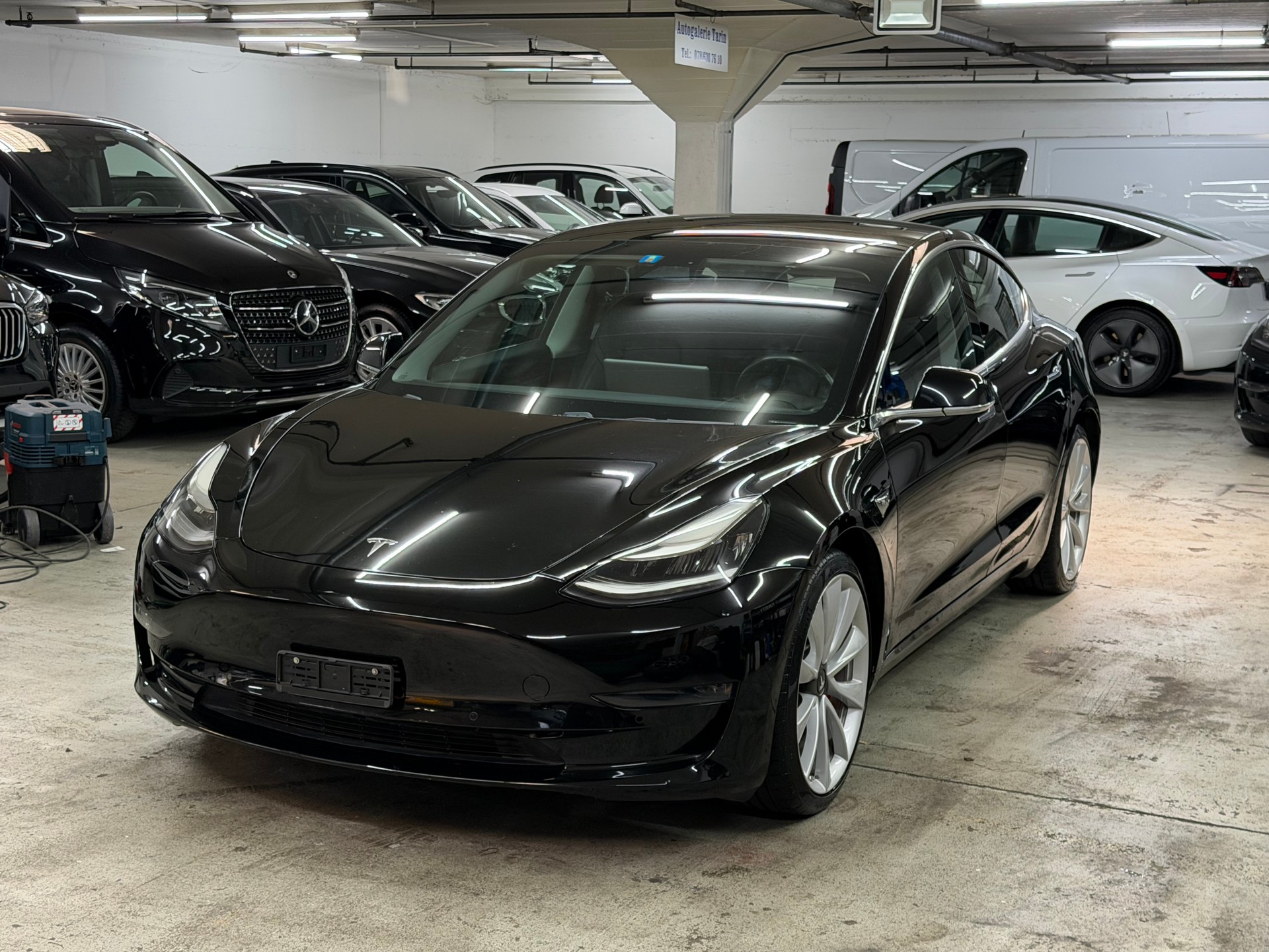 TESLA Model 3 Long Range Dual Motor AWD PERFORMANCE-image-3