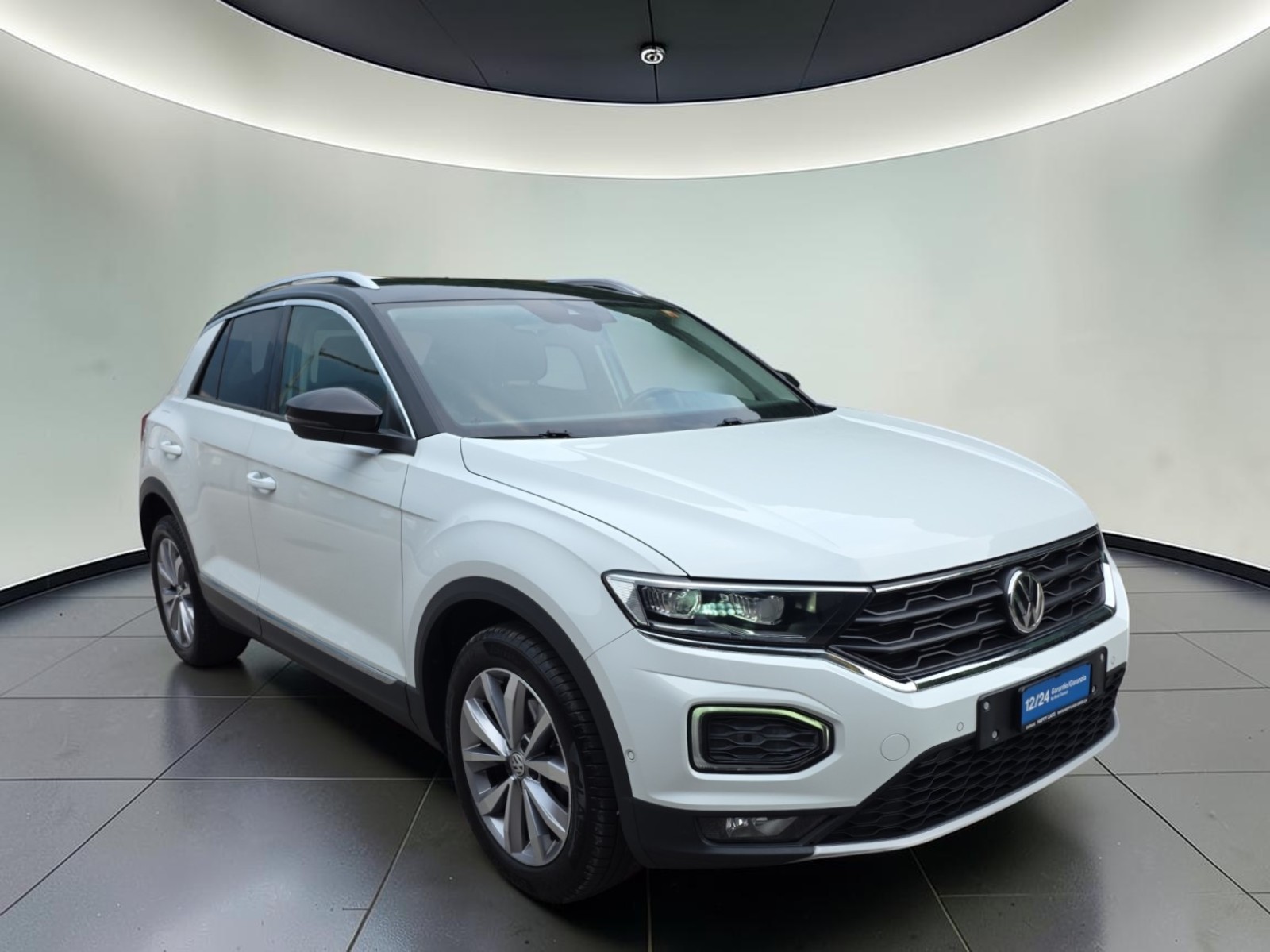 VW T-Roc 1.0 TSI Advance-image-2