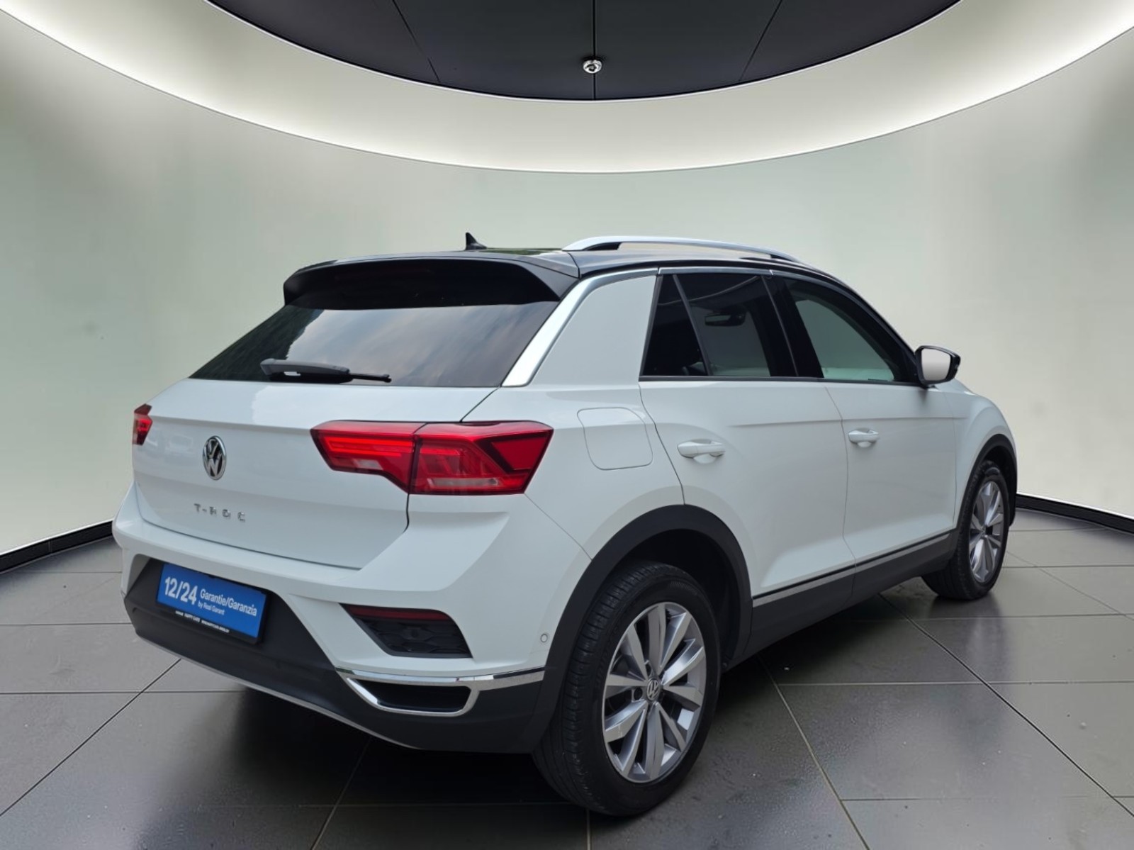 VW T-Roc 1.0 TSI Advance-image-4