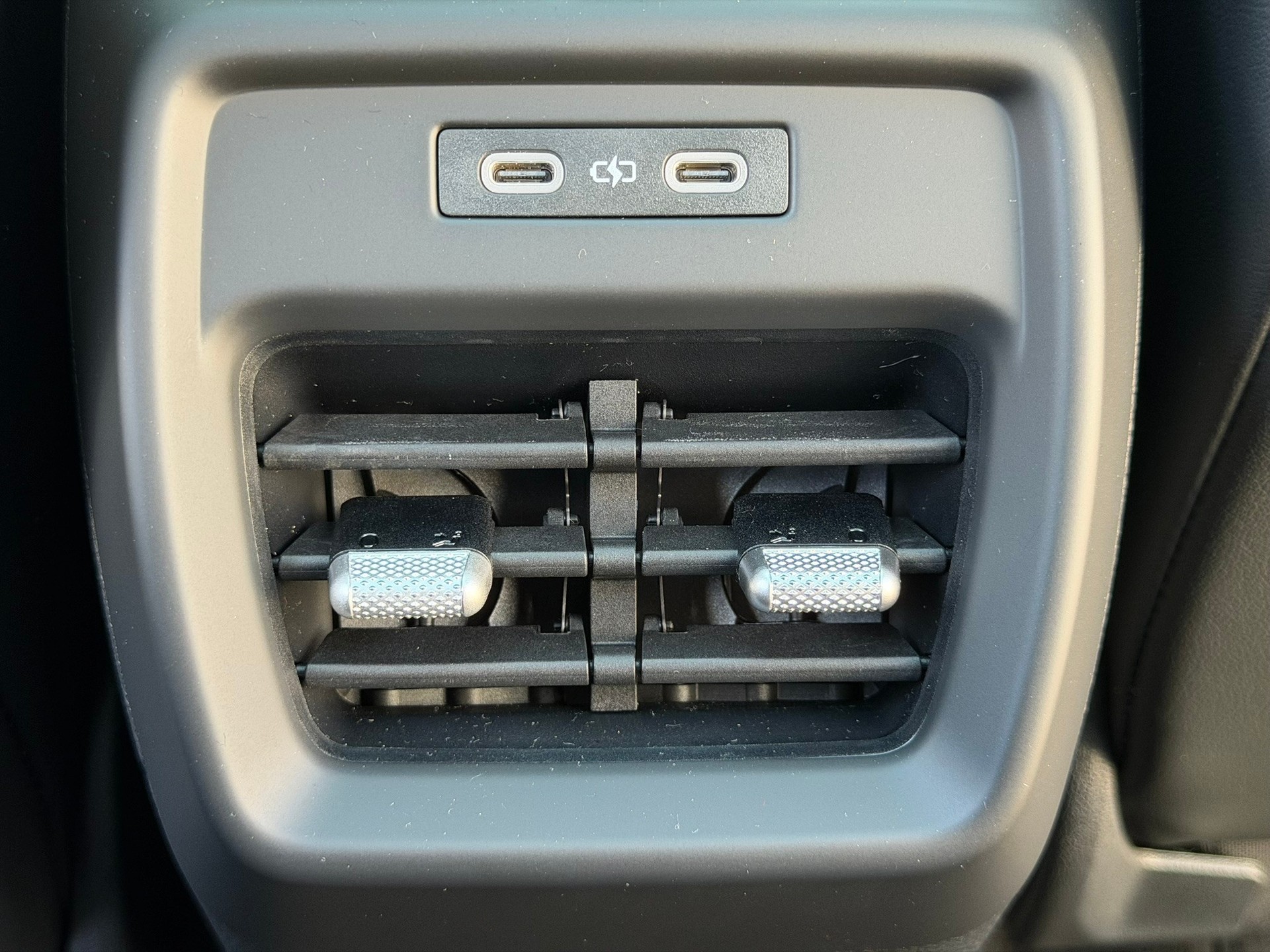 VW ID.3 Neo 58 kWh 190 PS Style-image-13