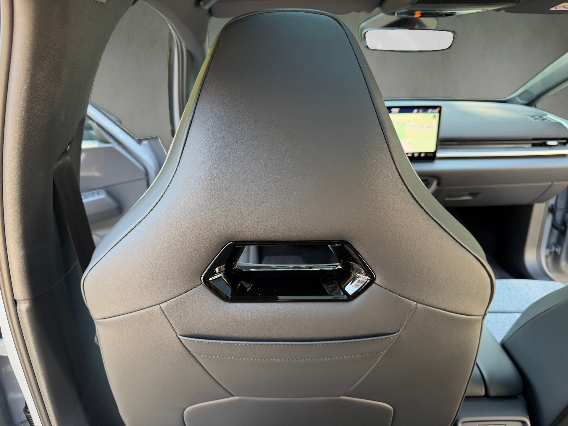 VW ID.3 Neo 58 kWh 190 PS Style-image-14