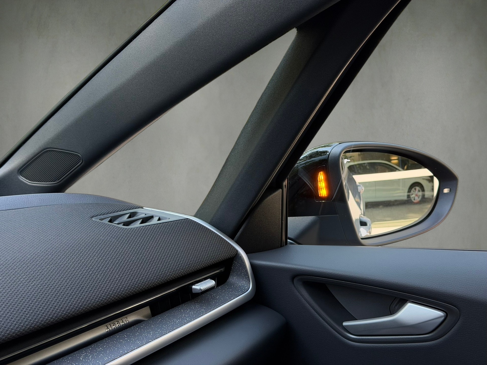 VW ID.3 Neo 58 kWh 190 PS Style-image-30