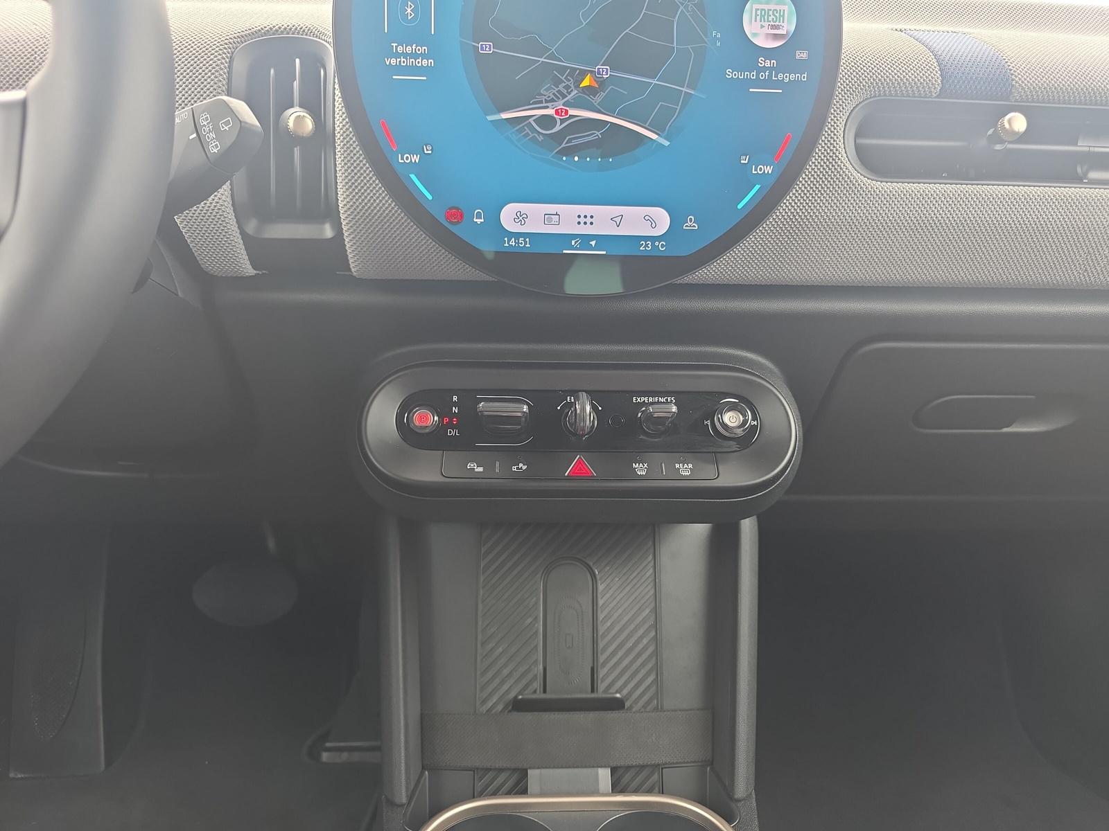 MINI Cooper S F66 2.0i (CH)-image-17
