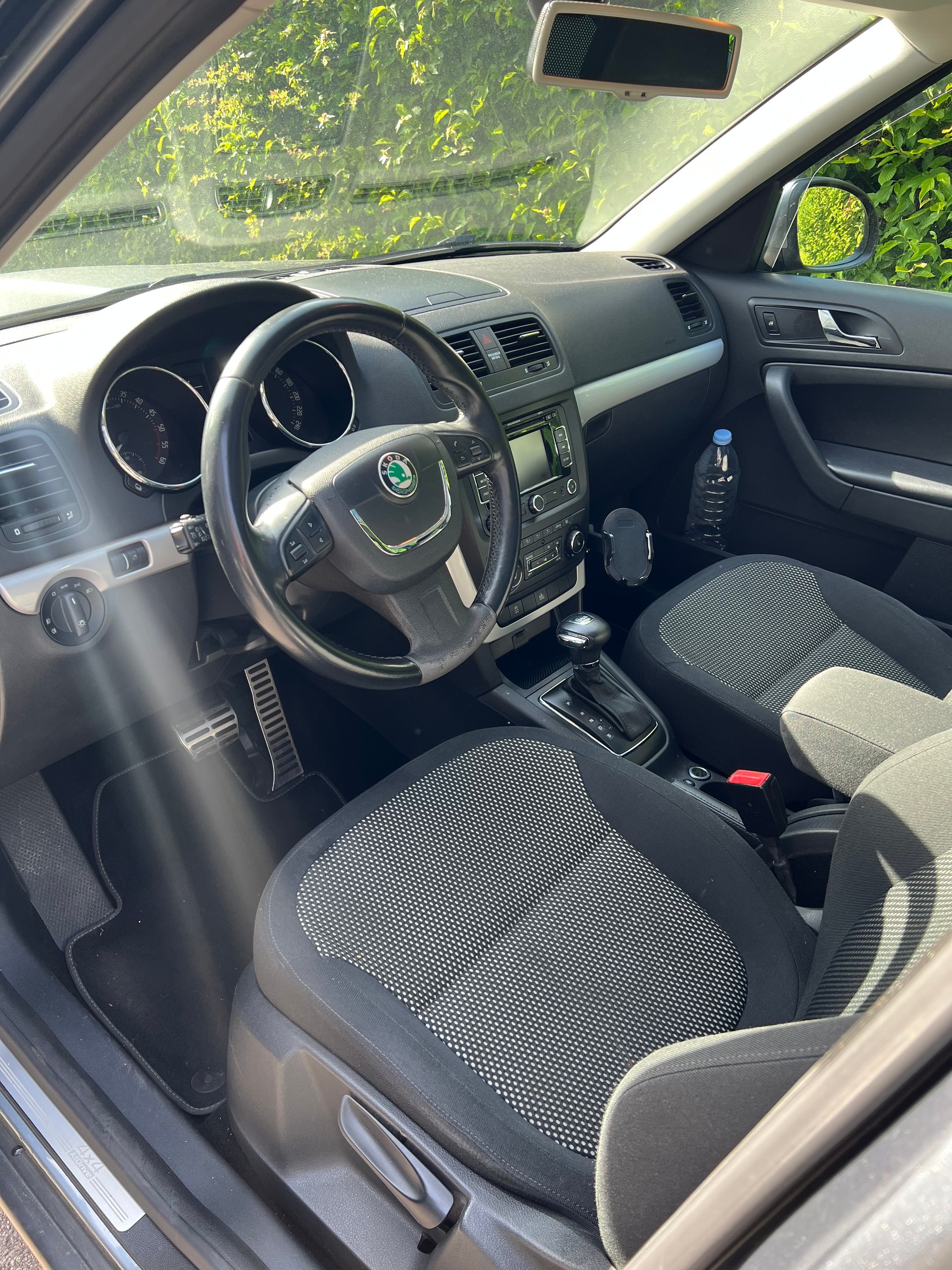 SKODA 2.0 TDI 140 AllDrive 4x4 DSG-image-2