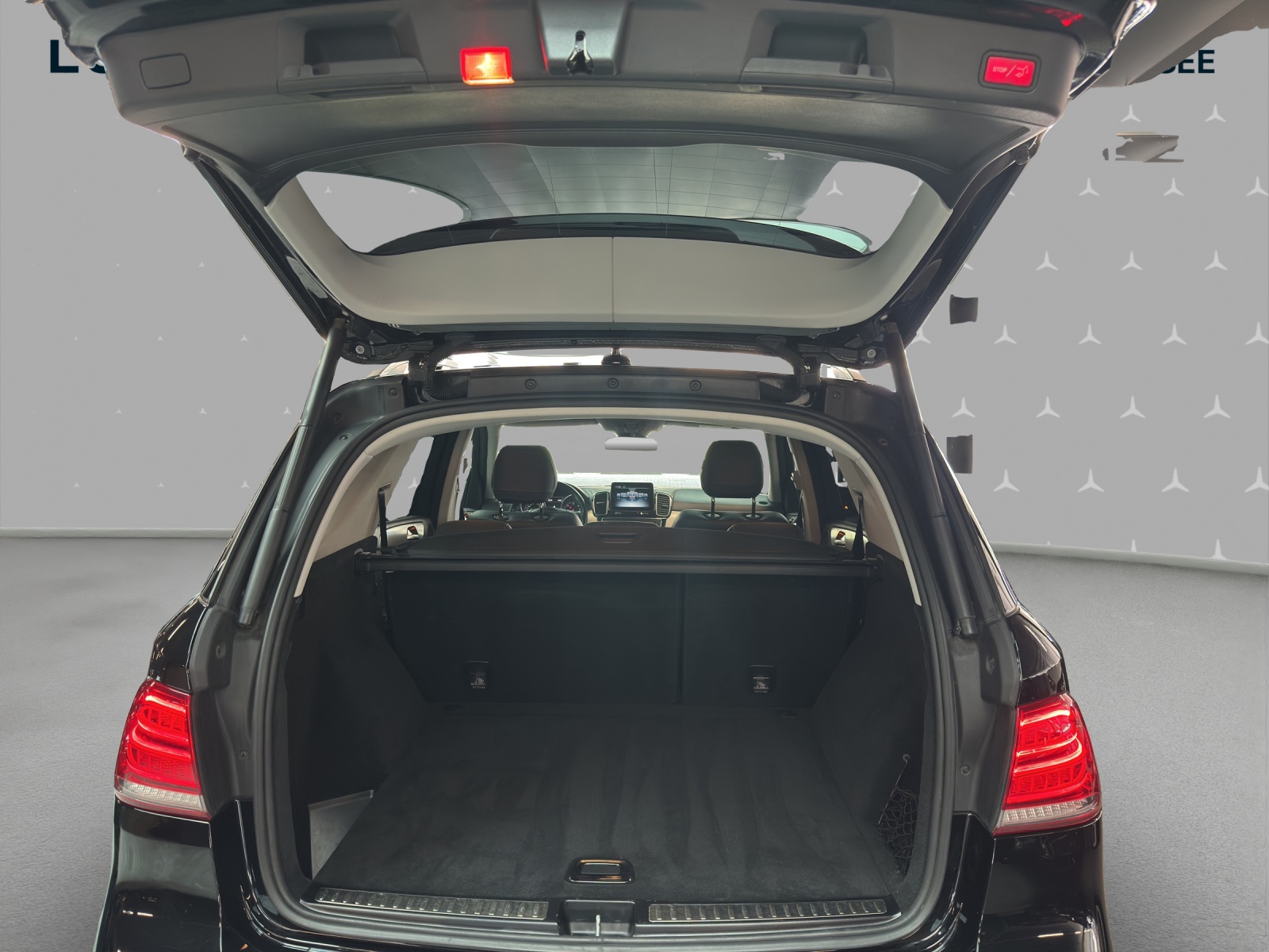 MERCEDES-BENZ GLE 350 d Executive 4Matic 9G-Tronic-image-14