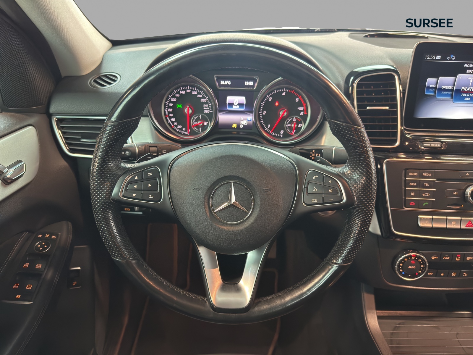 MERCEDES-BENZ GLE 350 d Executive 4Matic 9G-Tronic-image-9