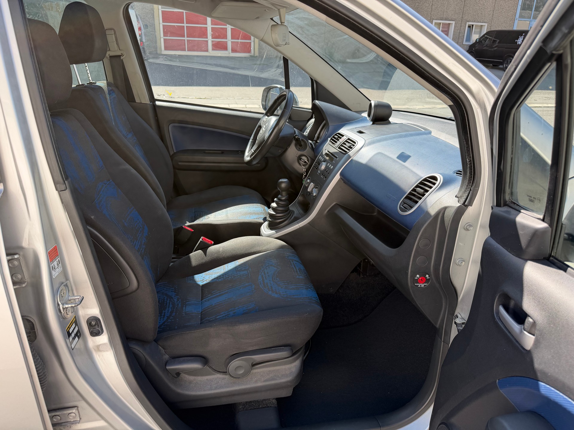 OPEL Agila 1.2 Enjoy-image-3