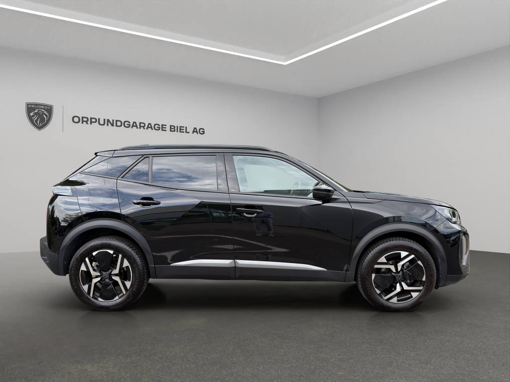 PEUGEOT 2008 1.2 PureTech 130 Allure-image-2