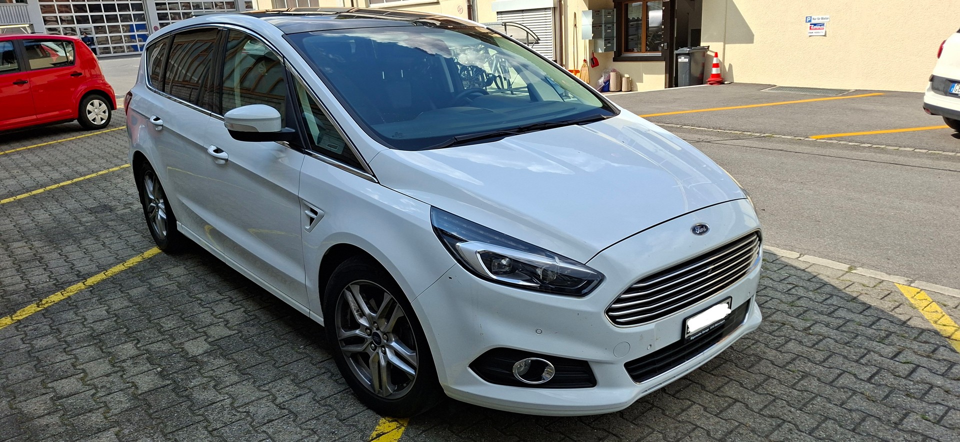 FORD 2.0 EcoB Titanium-image-0