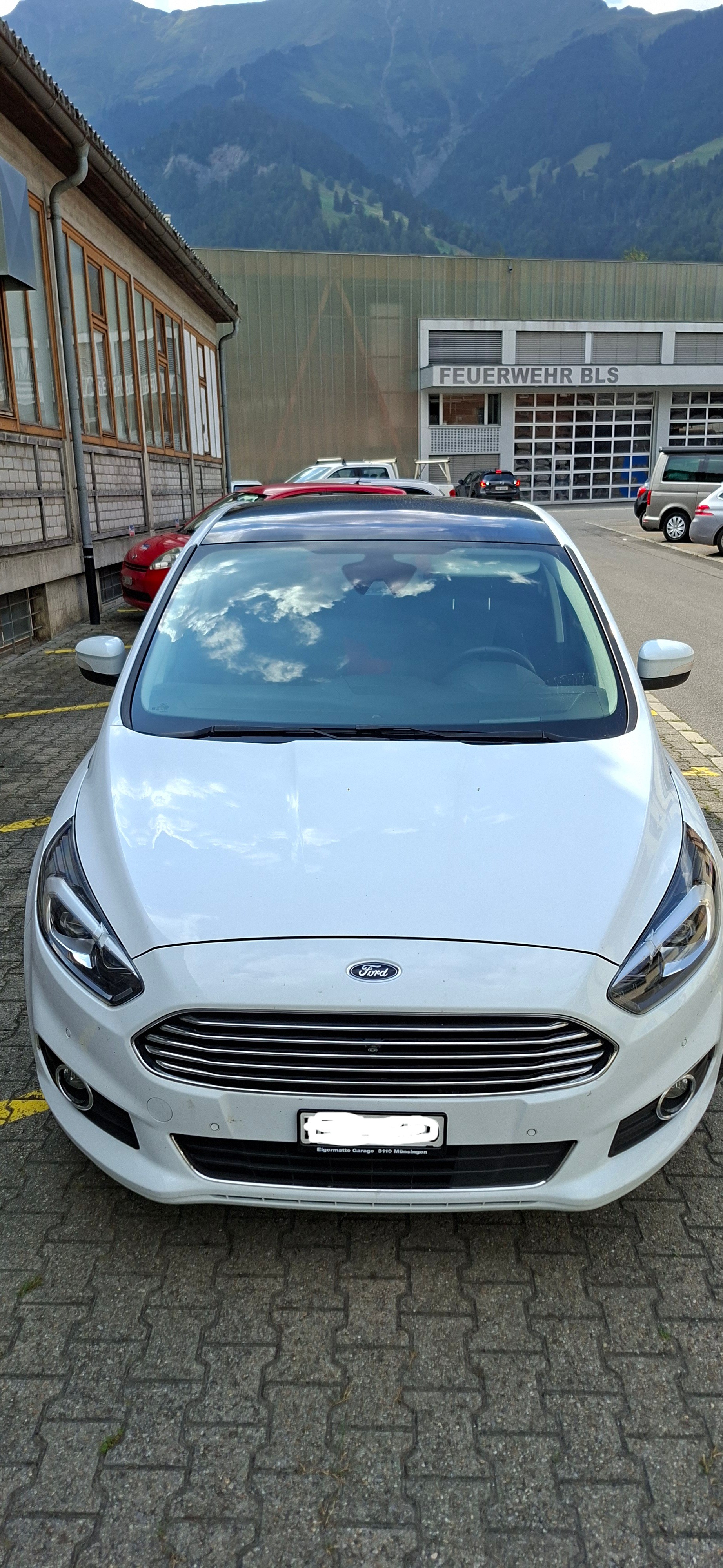 FORD 2.0 EcoB Titanium-image-2