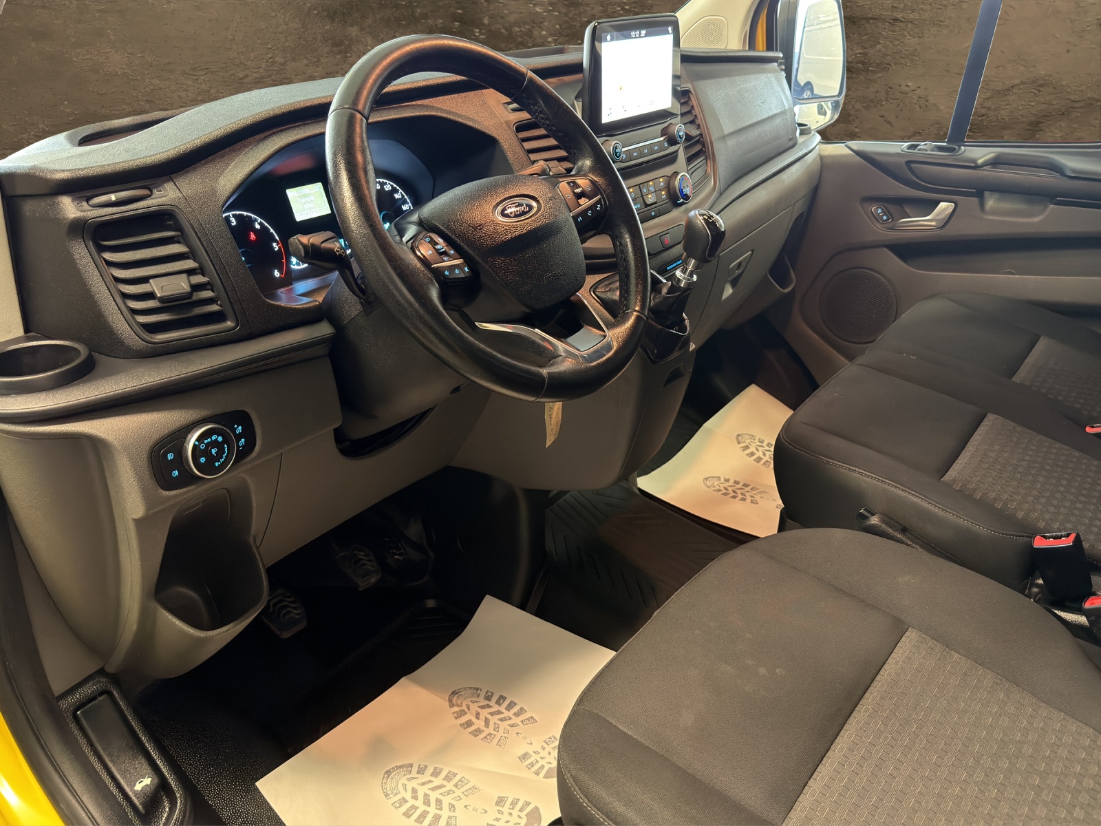 FORD Transit Custom 340 L2H1 Trend-image-13