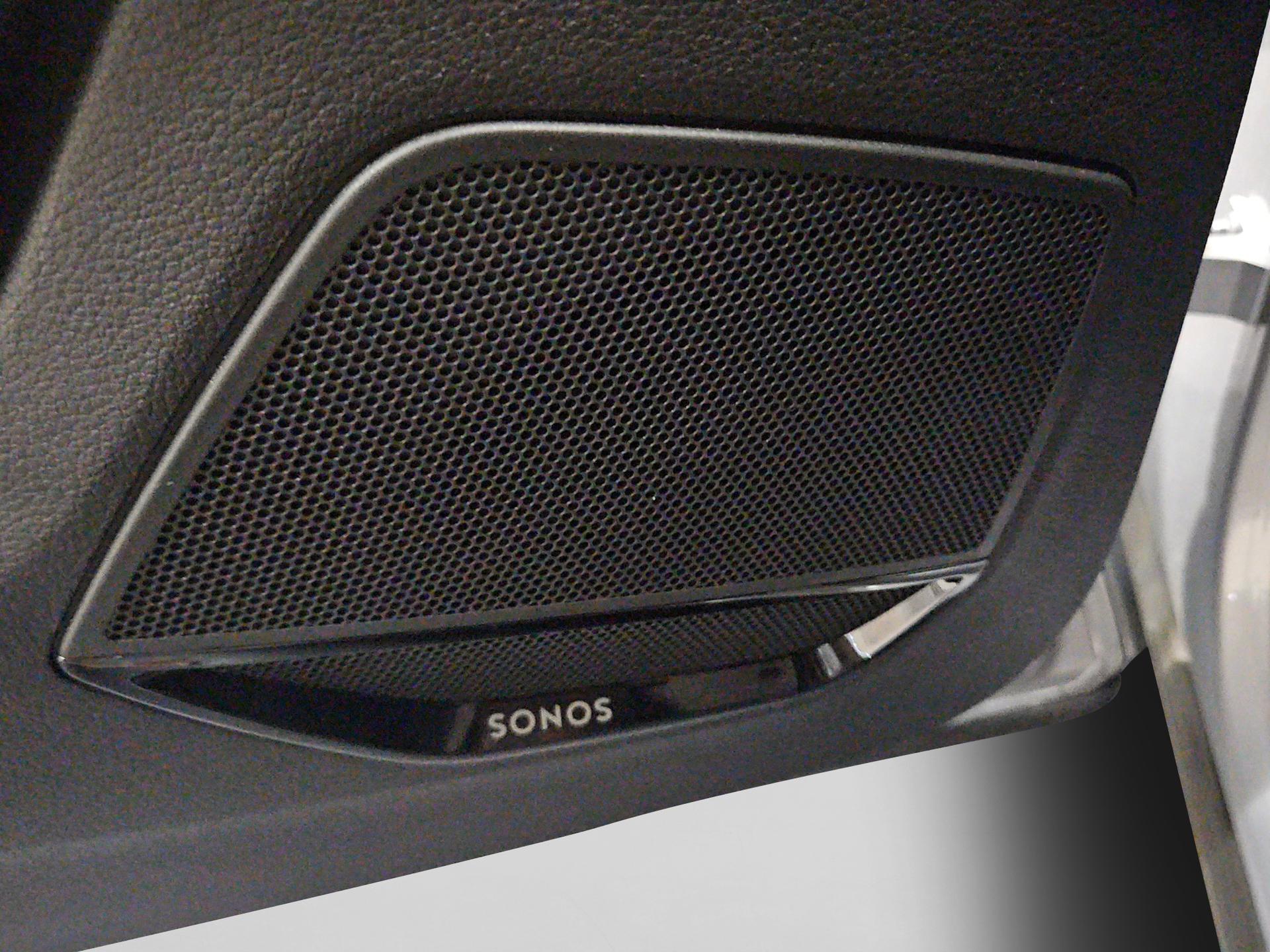 AUDI Q3 45 TFSI advanced quattro S-tronic-image-25