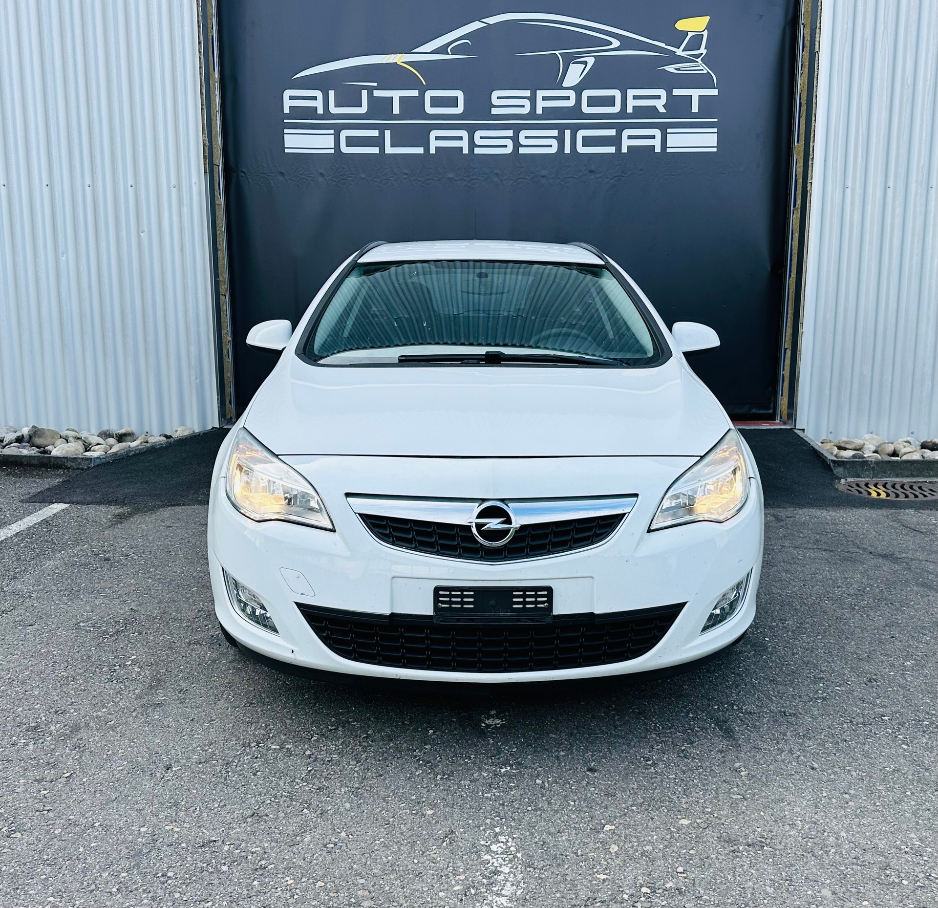 OPEL Astra SportsTourer 1.3 CDTi-image-2