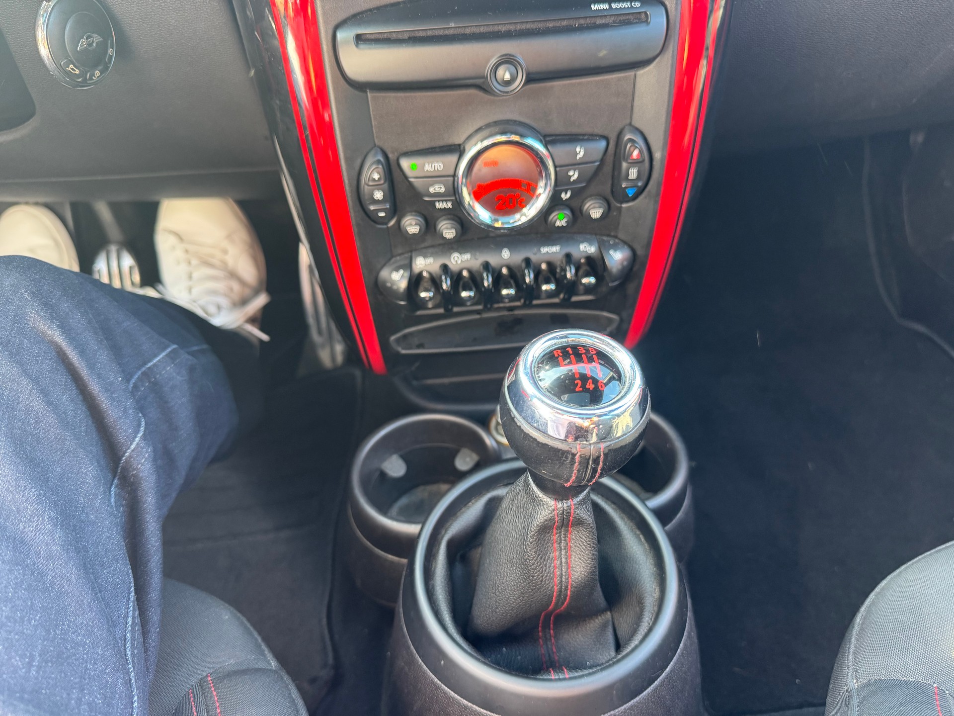 MINI Countryman John Cooper Works ALL4-image-16