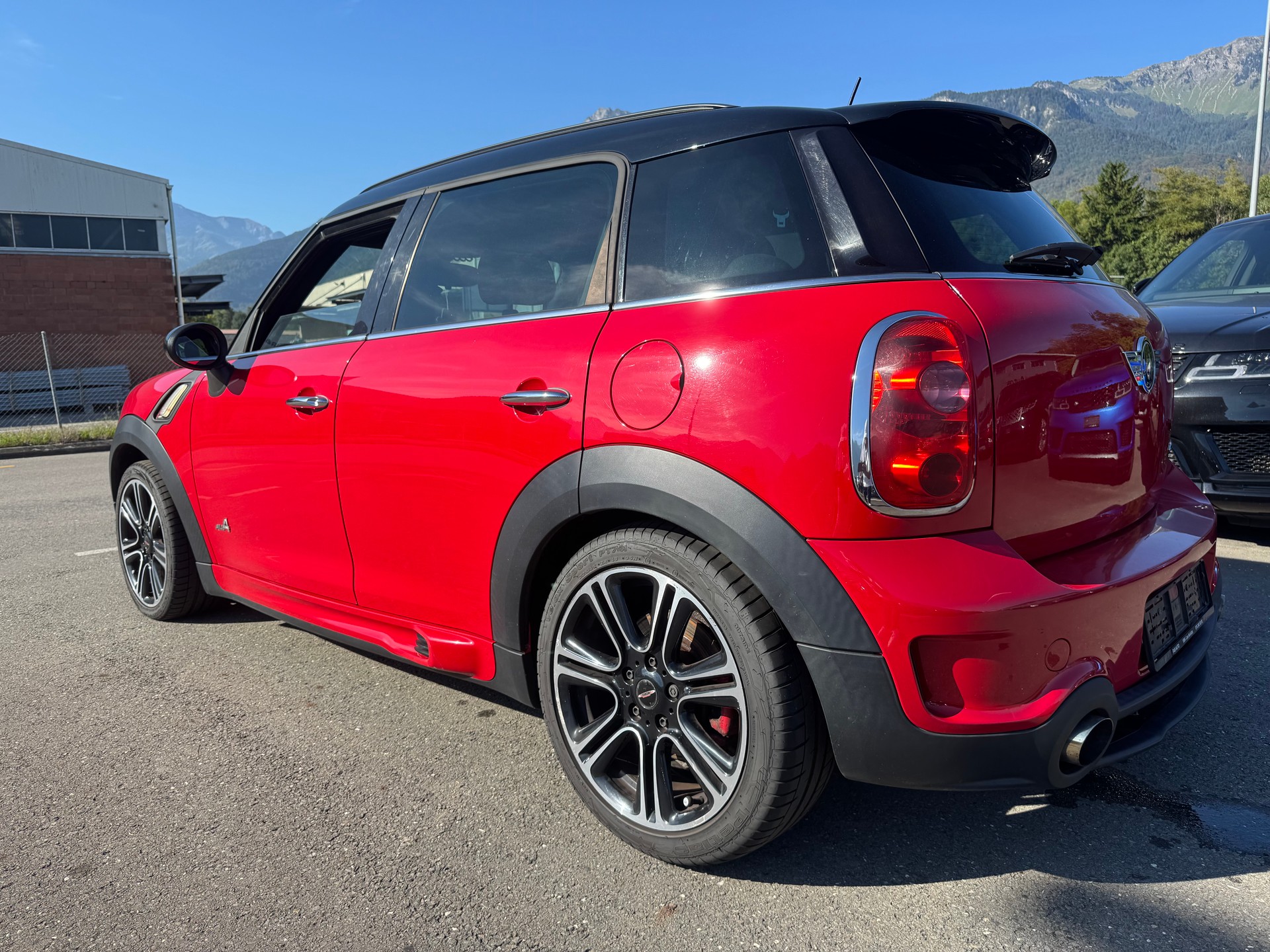 MINI Countryman John Cooper Works ALL4-image-6