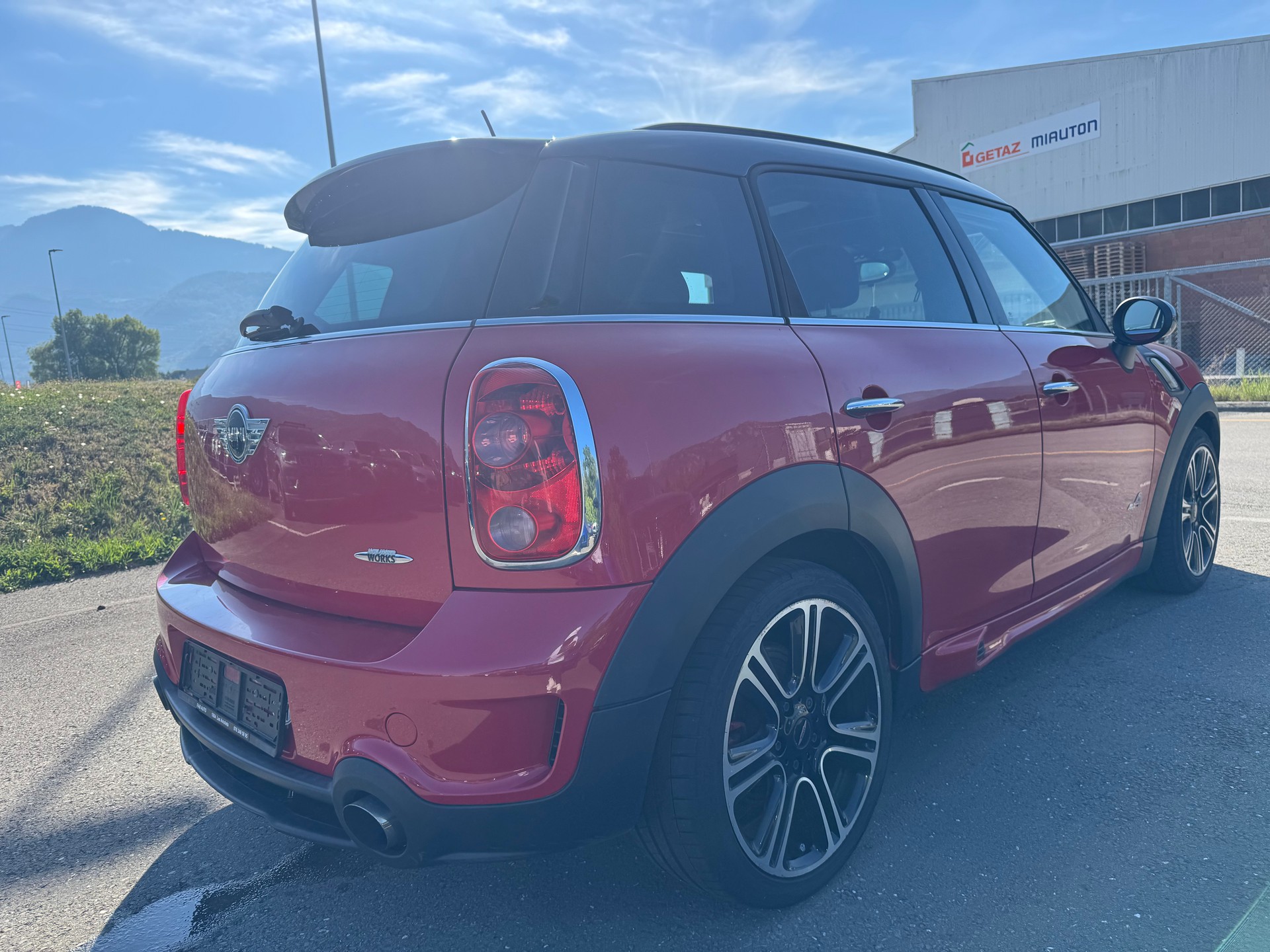 MINI Countryman John Cooper Works ALL4-image-4