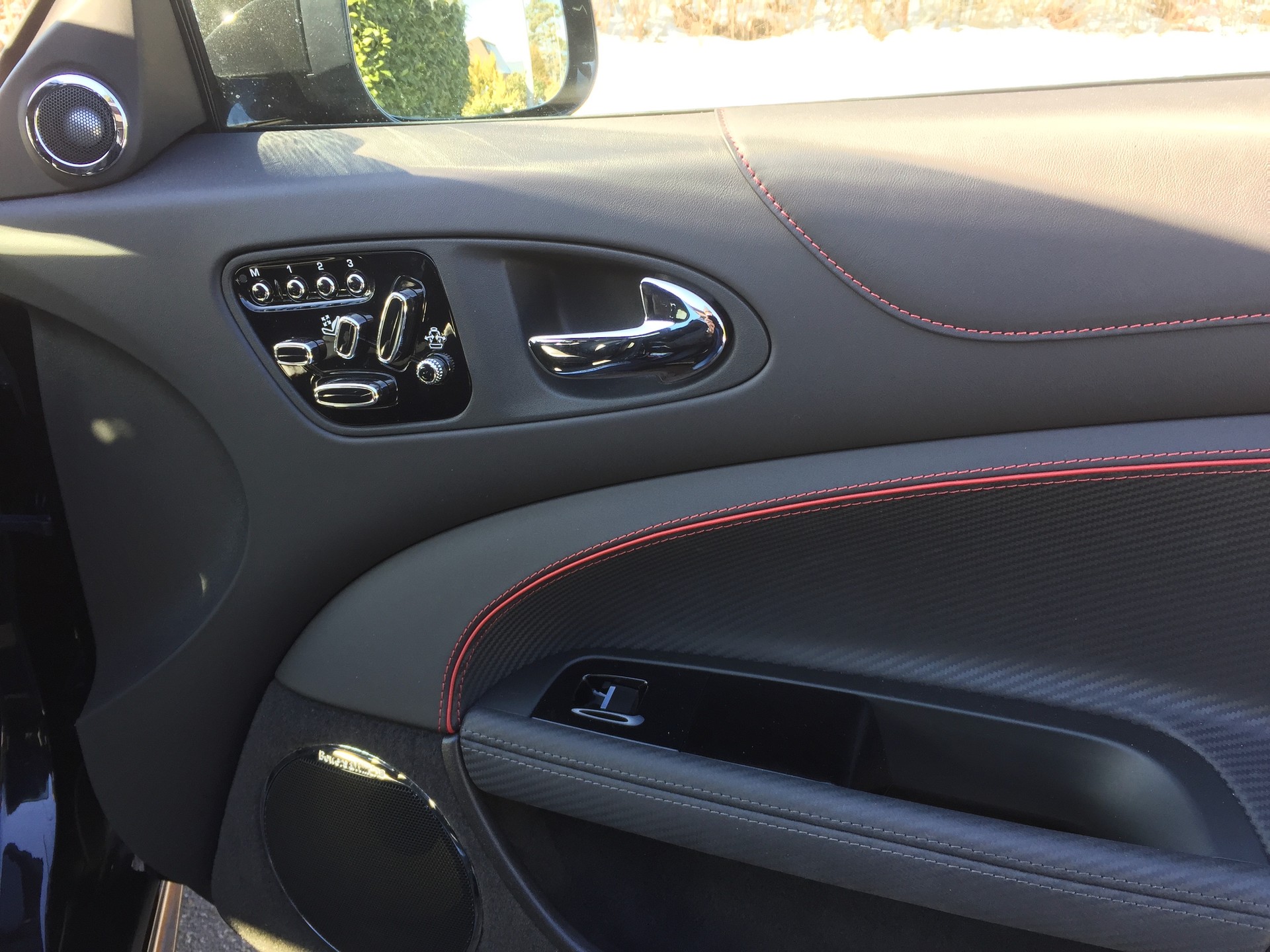 JAGUAR 5.0 V8 Supercharged-image-9