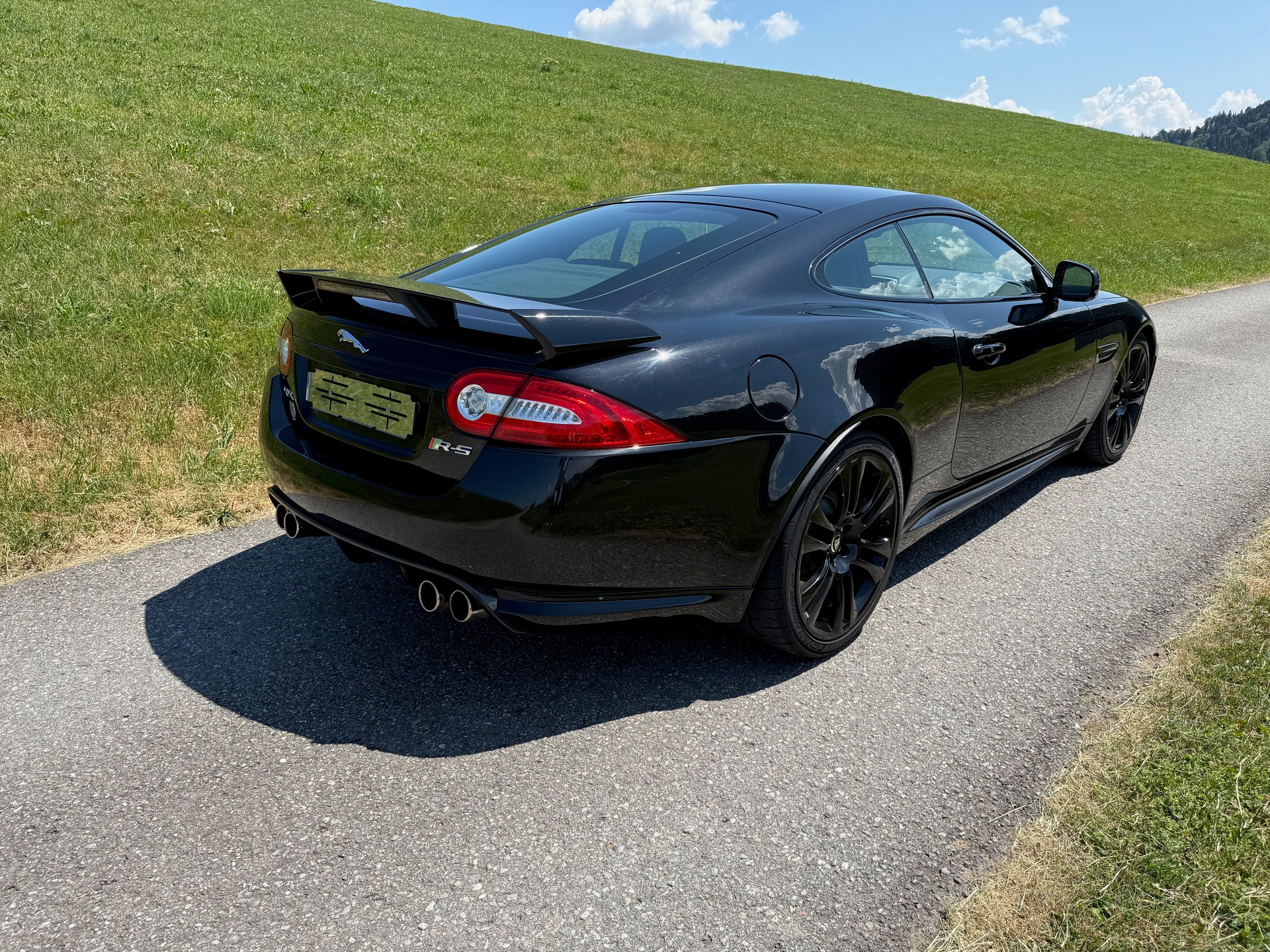 JAGUAR 5.0 V8 Supercharged-image-3