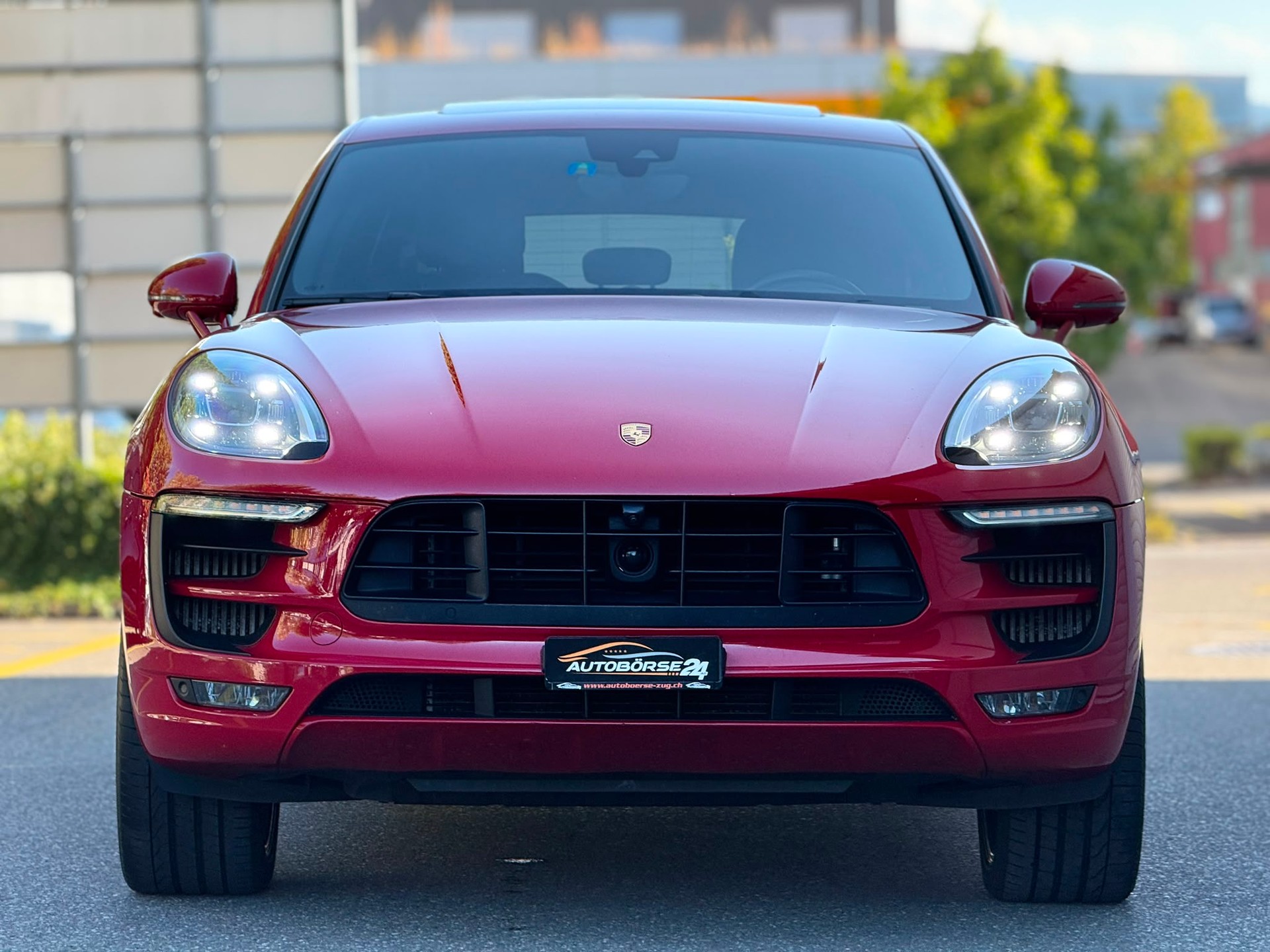 PORSCHE Macan 3.0 V6 GTS-image-2
