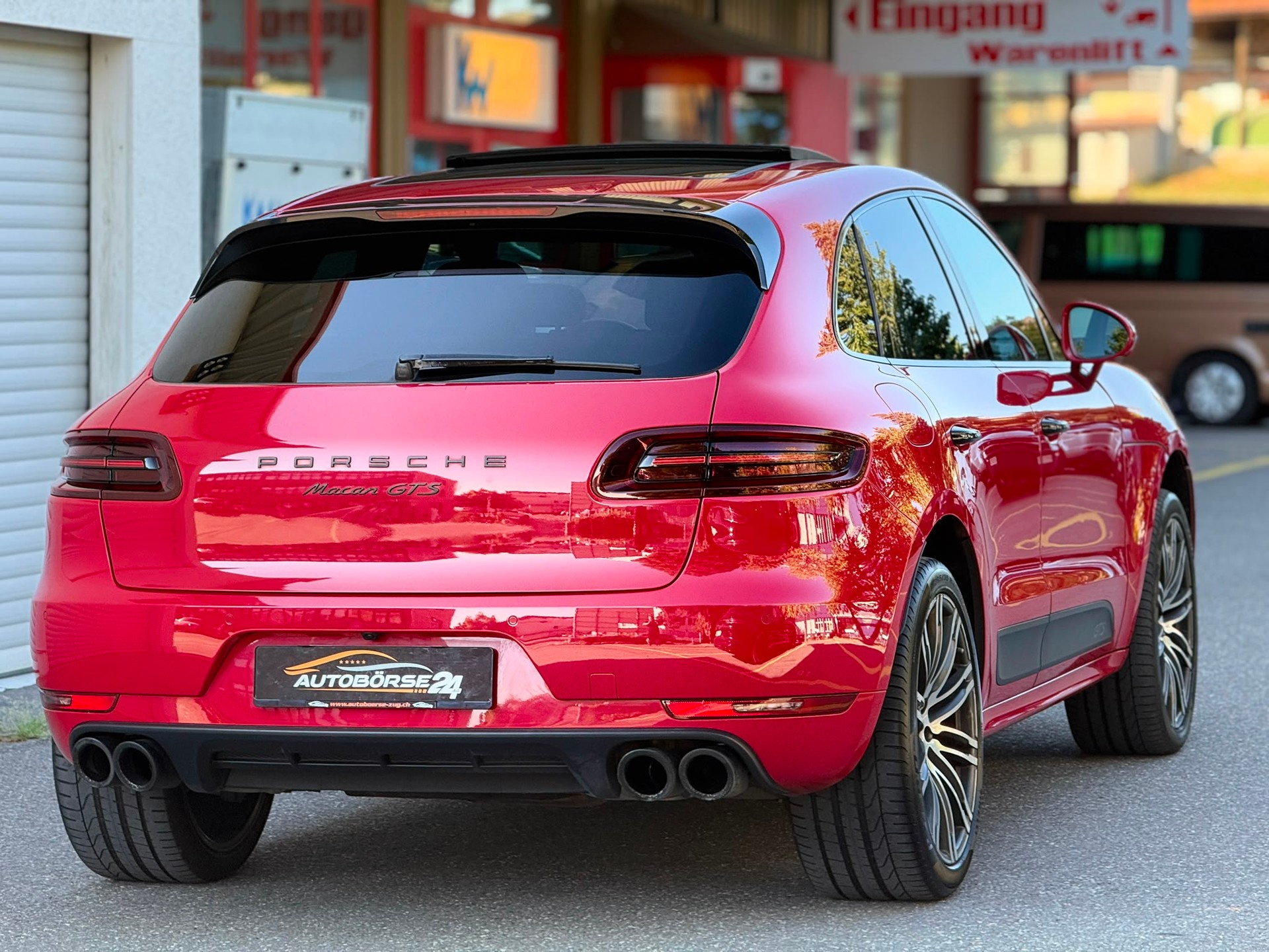 PORSCHE Macan 3.0 V6 GTS-image-3