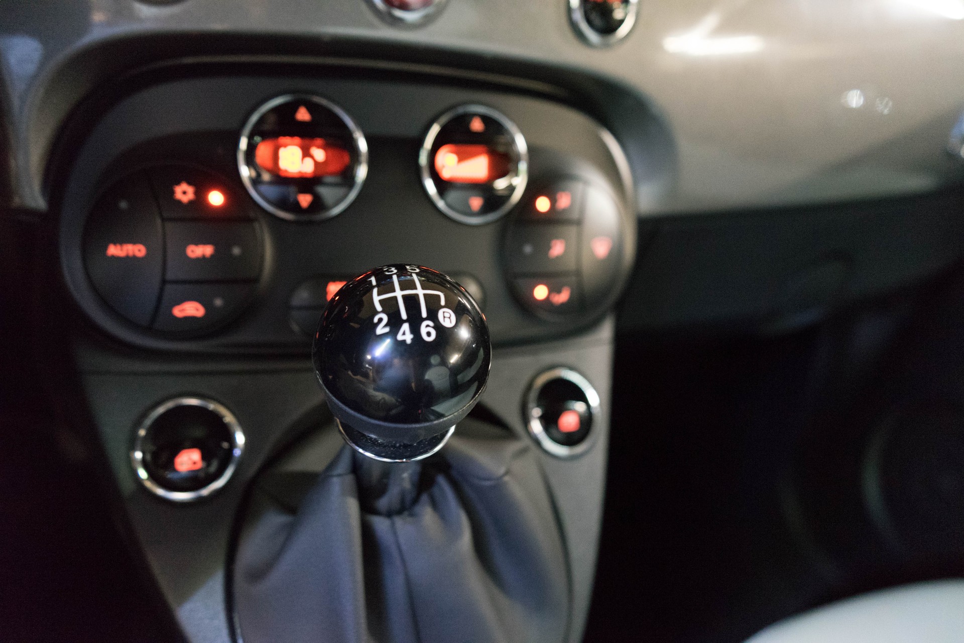 FIAT 500 1.0 N3 MildHybrid Dolcevita GLASDACH-image-16