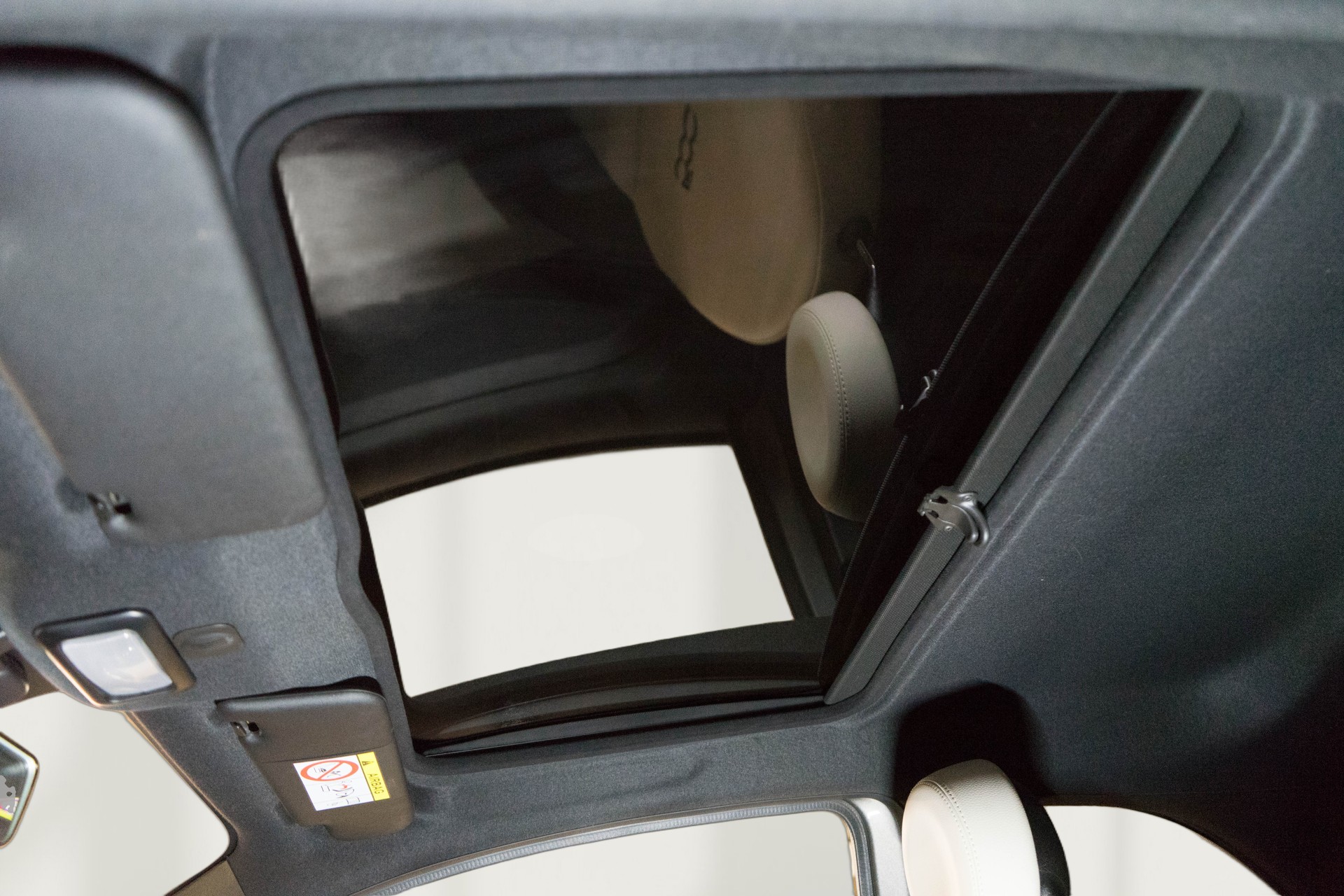 FIAT 500 1.0 N3 MildHybrid Dolcevita GLASDACH-image-18