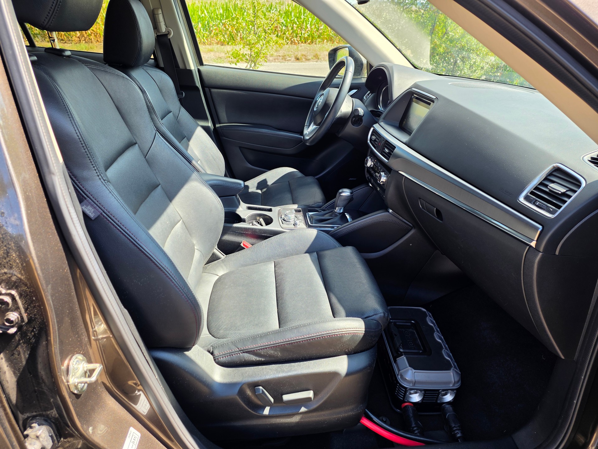 MAZDA CX-5 2.2 D HP Revolution AWD Automatic-image-6