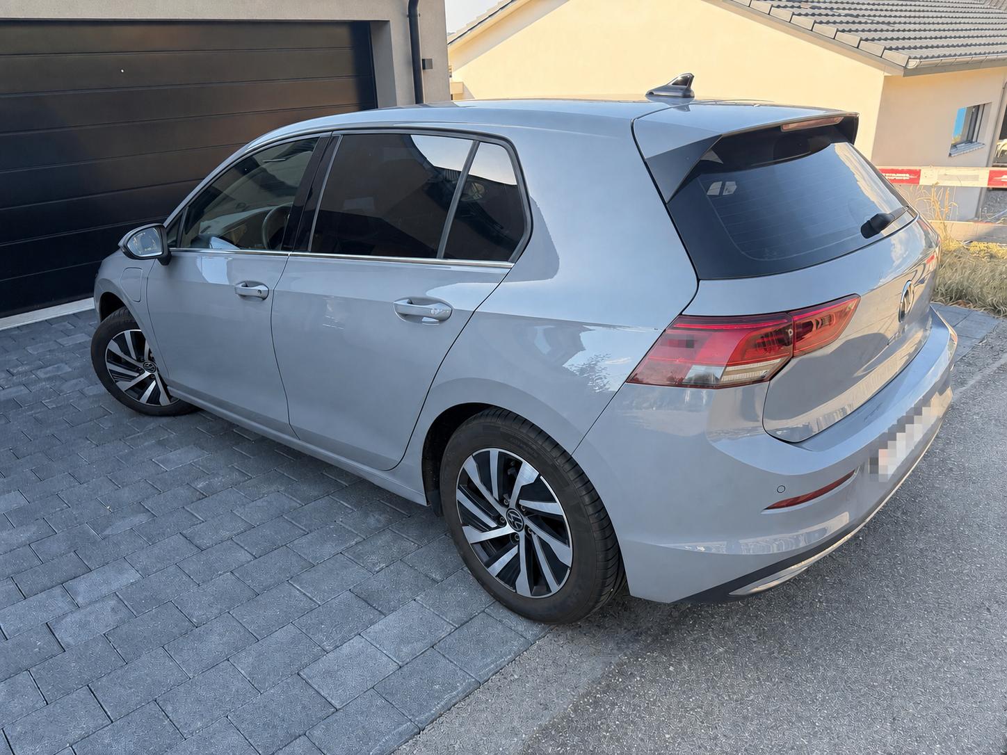 VW 1.4 TSI PHEV Style SELECTION DSG-image-1
