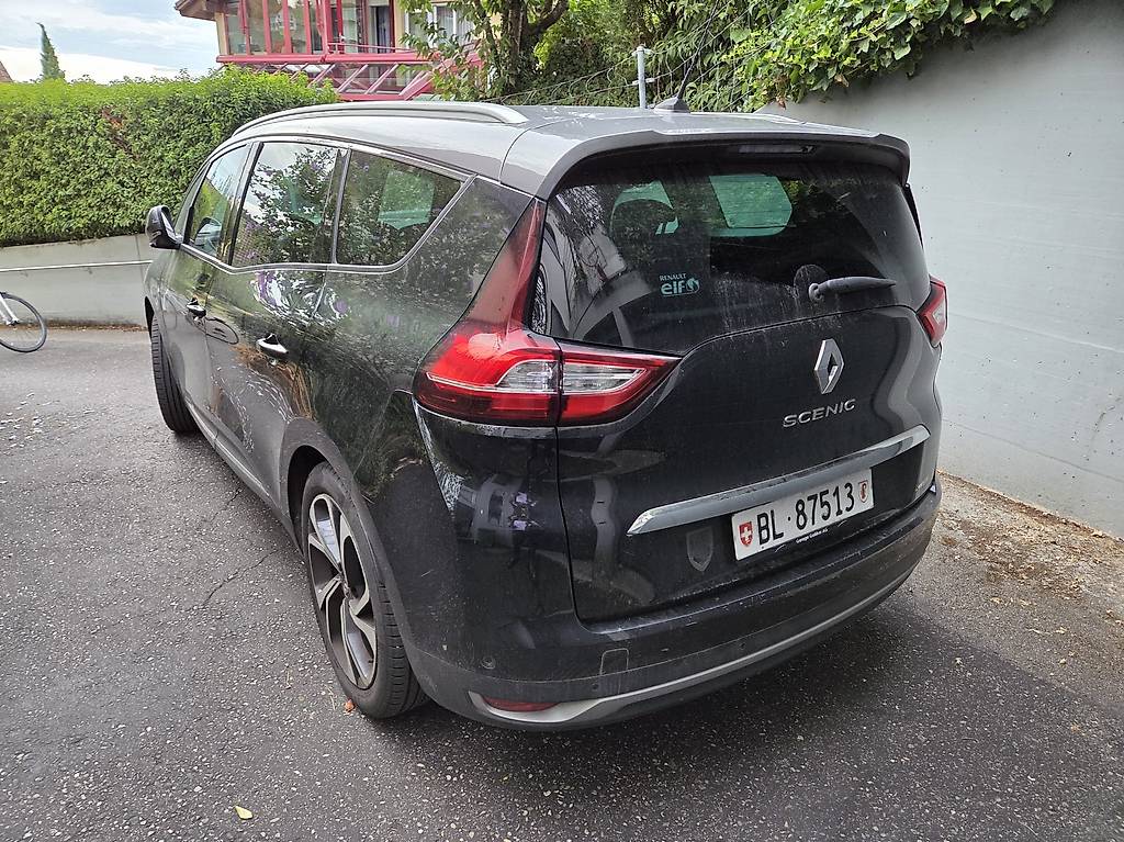 RENAULT GRAND SCENIC-image-3