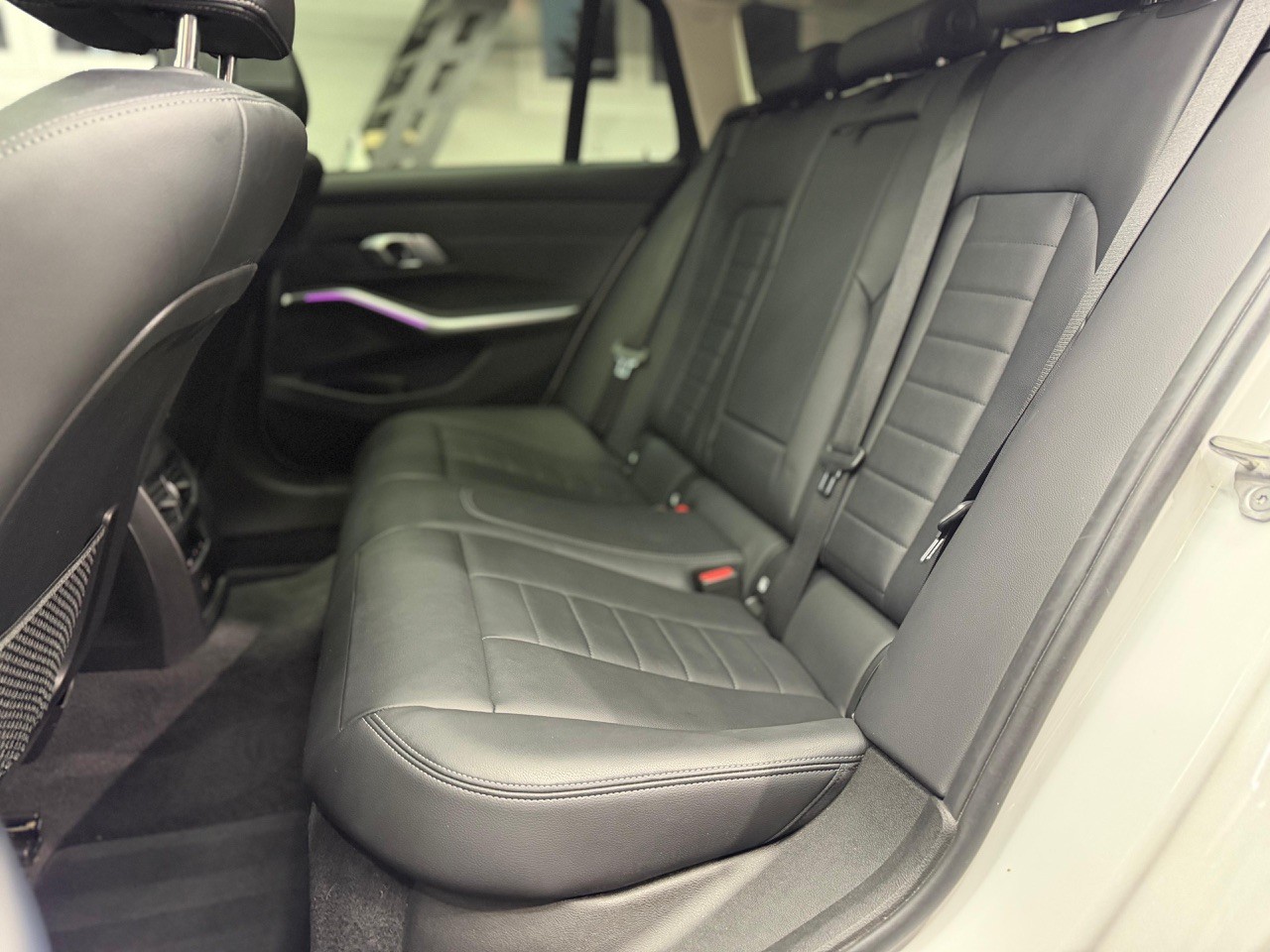 BMW 330i Touring xDrive Steptronic Sport Line | Anhängerkupplung 1'800KG-image-26